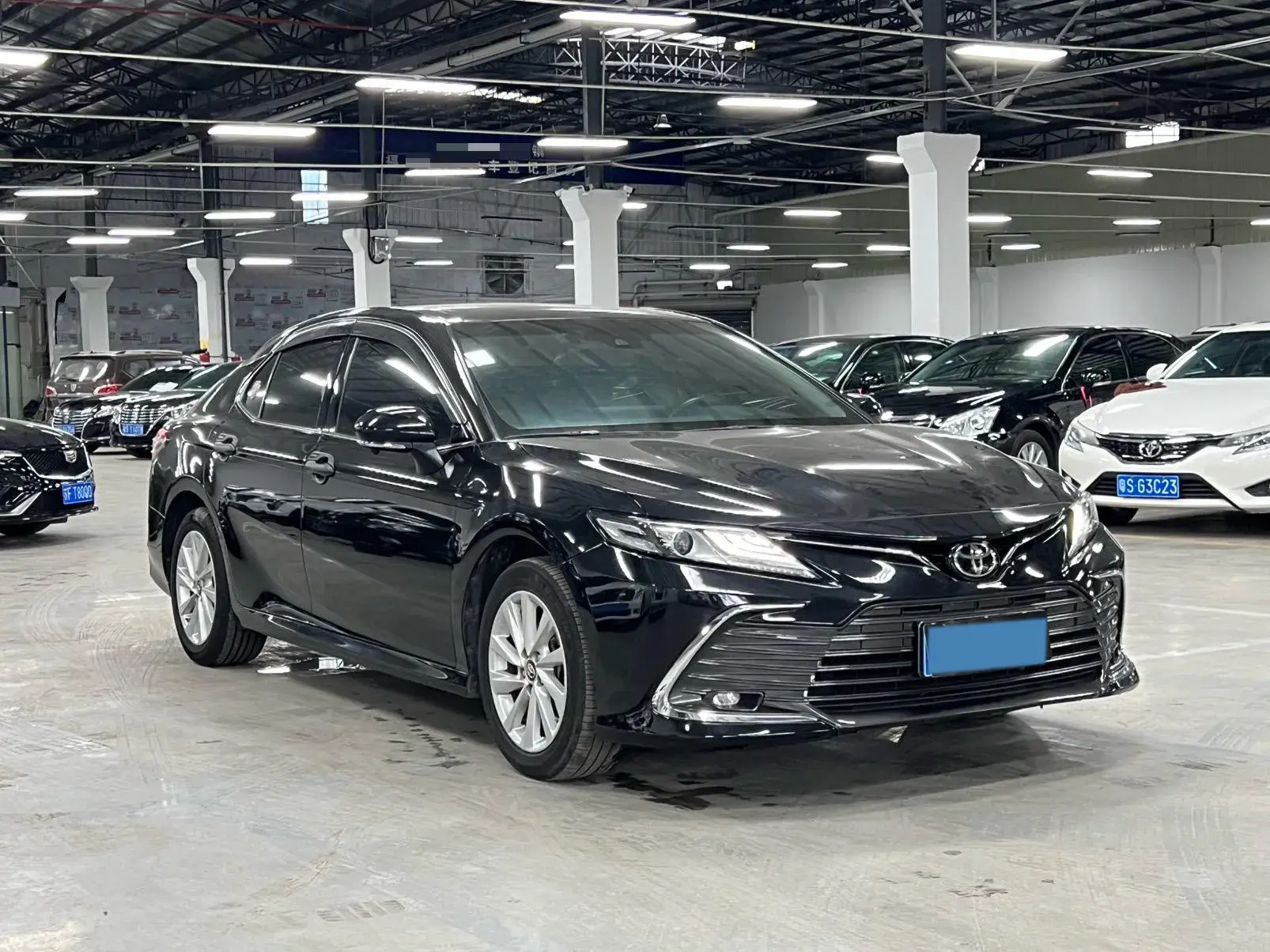 2021 TOYOTA CAMRY thumbnail 3