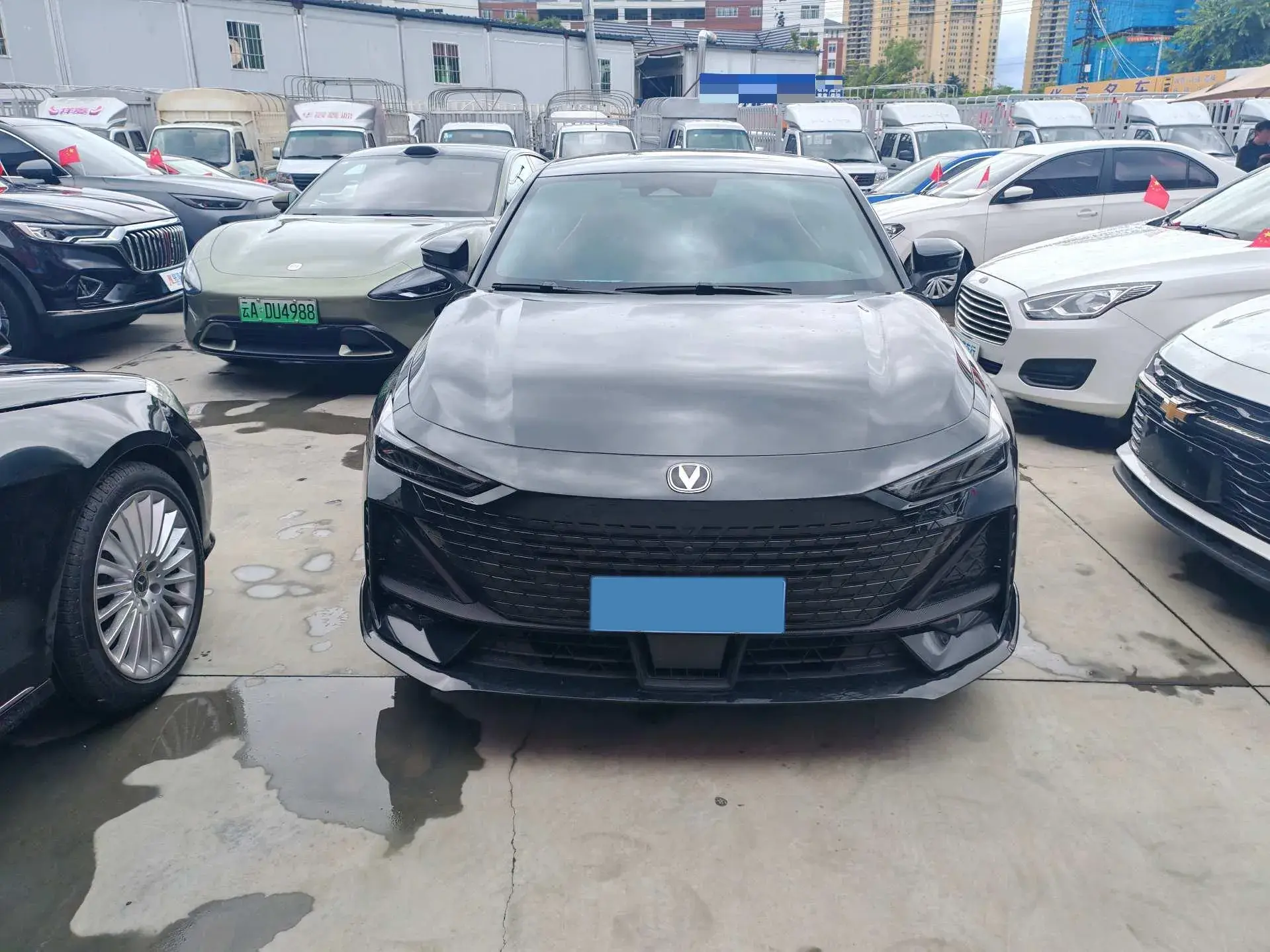 2023 CHANGAN UNI-V thumbnail 2