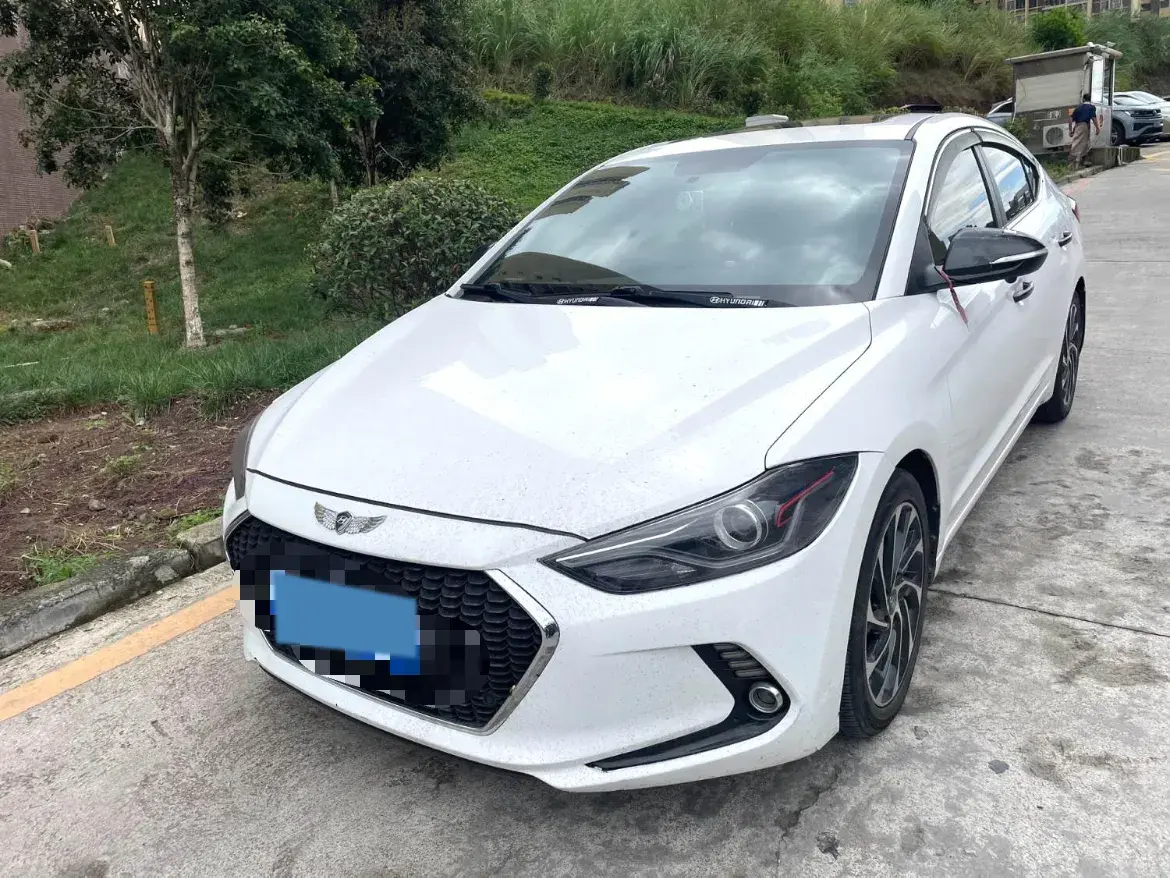 2020 HYUNDAI ELANTRA view 1