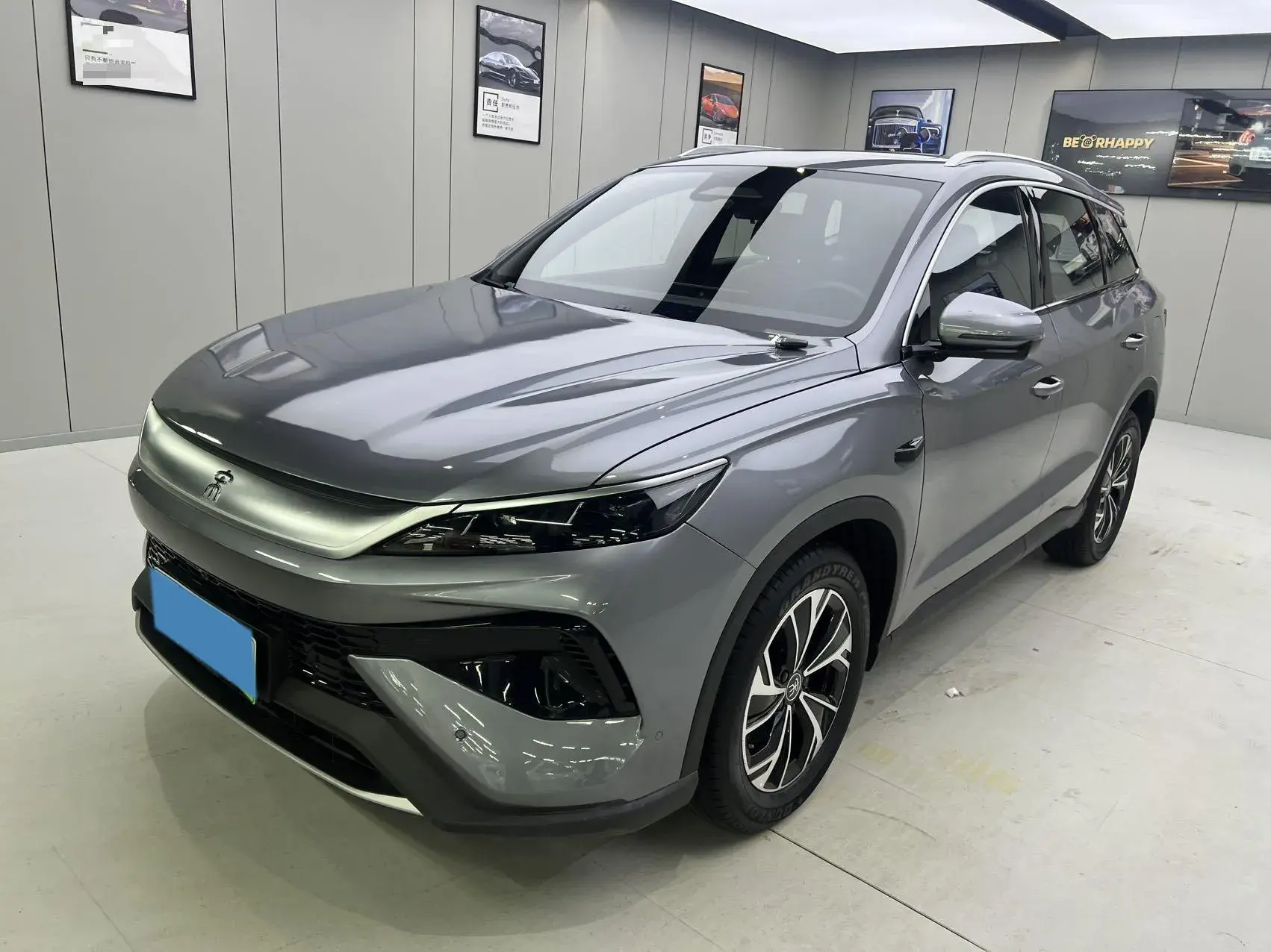 2025 BYD SONG view 1