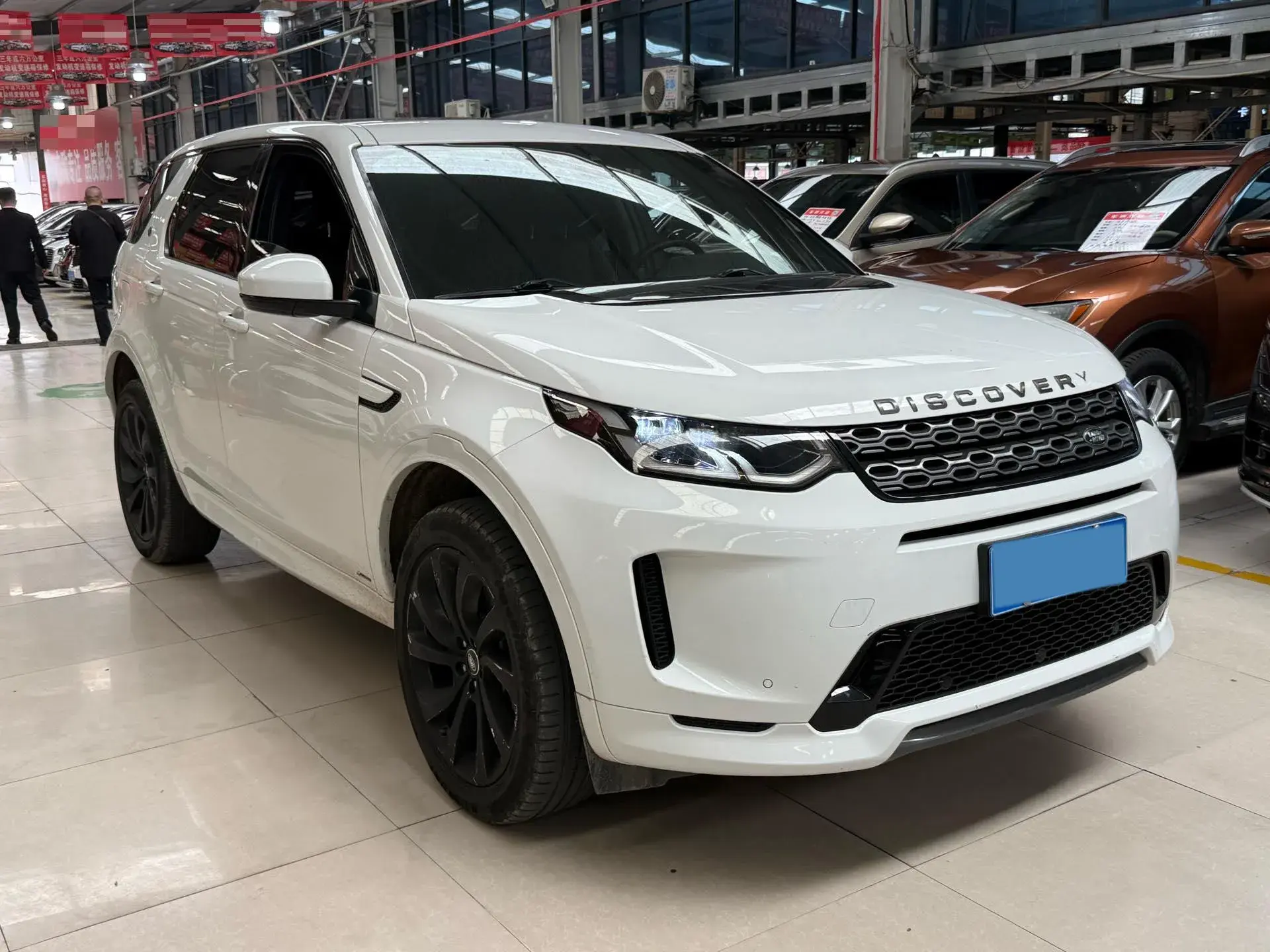 2020 LAND ROVER thumbnail 2