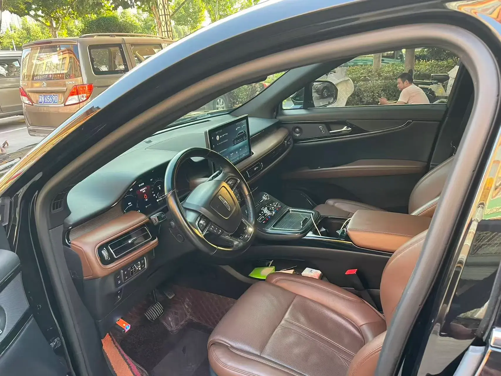 2022 LINCOLN NAUTILUS thumbnail 2