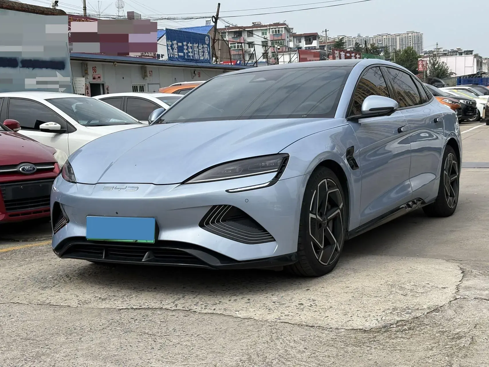 2022 BYD SEAL view 1