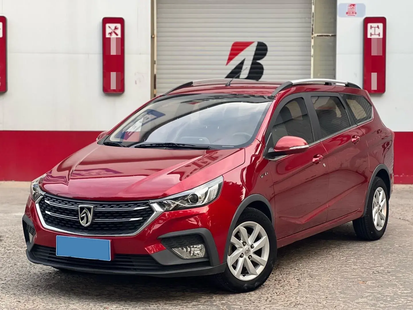 2019 BAOJUN 730 view 1