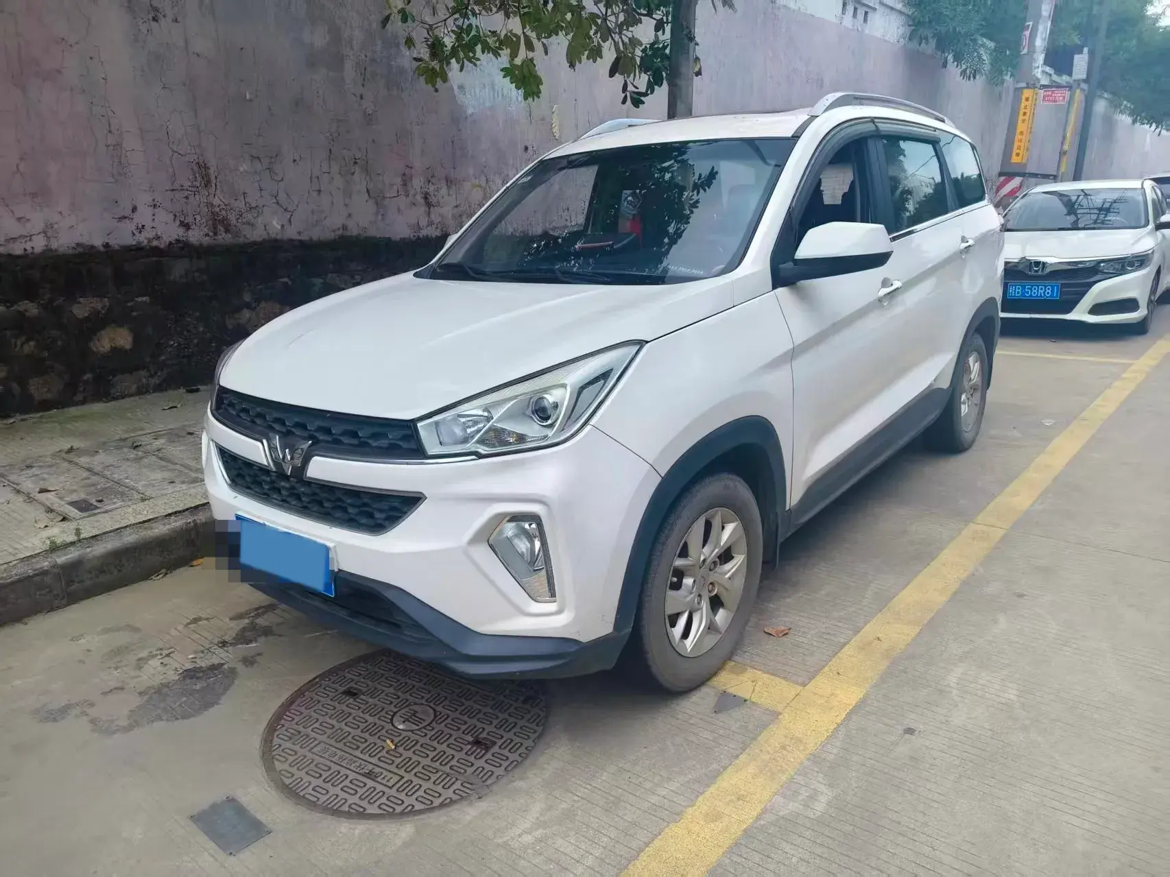 2018 WULING HONGGUANG view 1