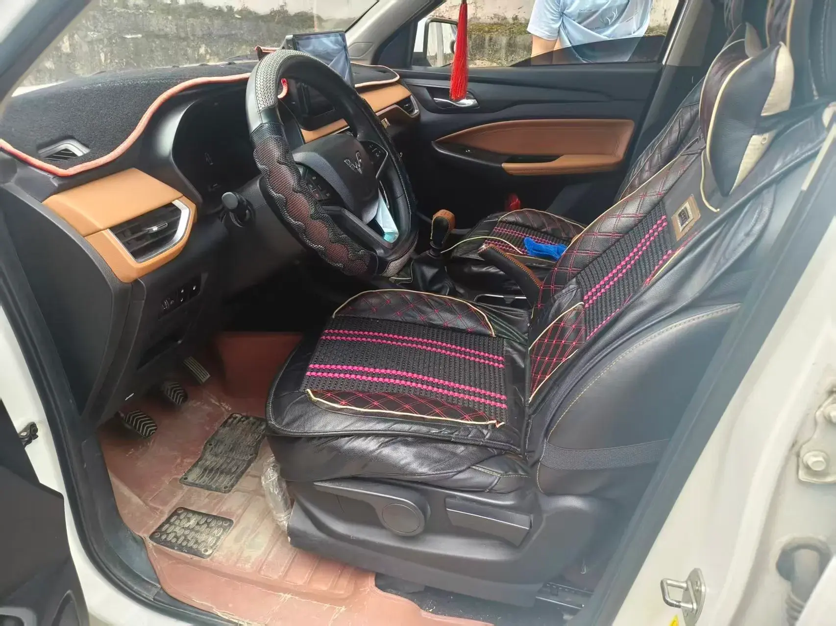 2018 WULING HONGGUANG thumbnail 4