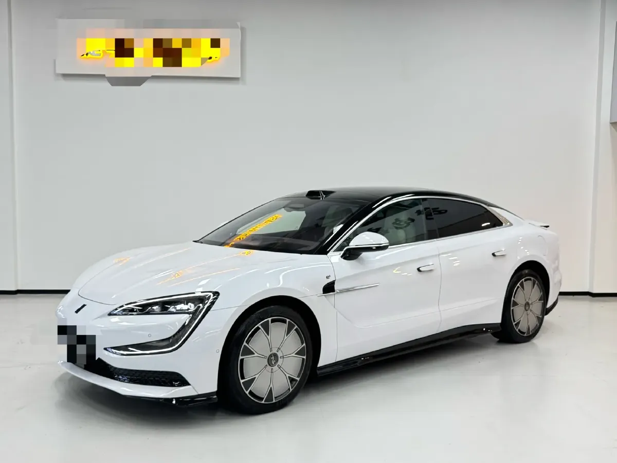 2025 YangWang U7 BEV 135.5KWH,autocango,china used car exporter,china ev exporter,chinese used car exporter,chinese used ev exporter