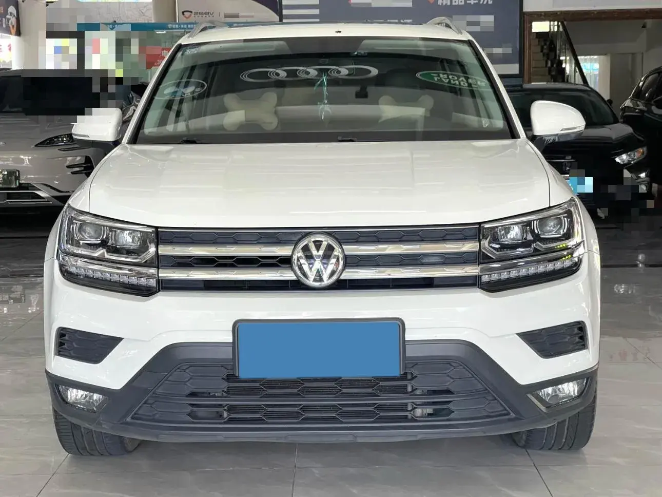 2020 VOLKSWAGEN THARU thumbnail 2