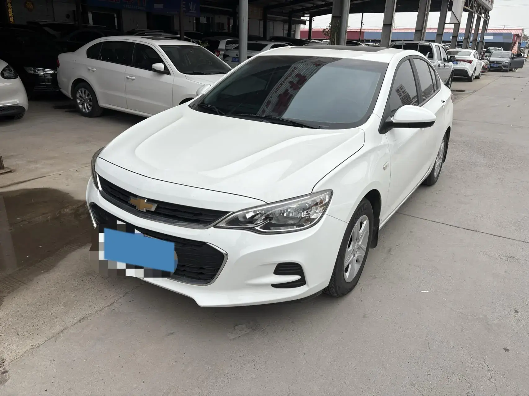 2019 CHEVROLET CAVALIER view 1