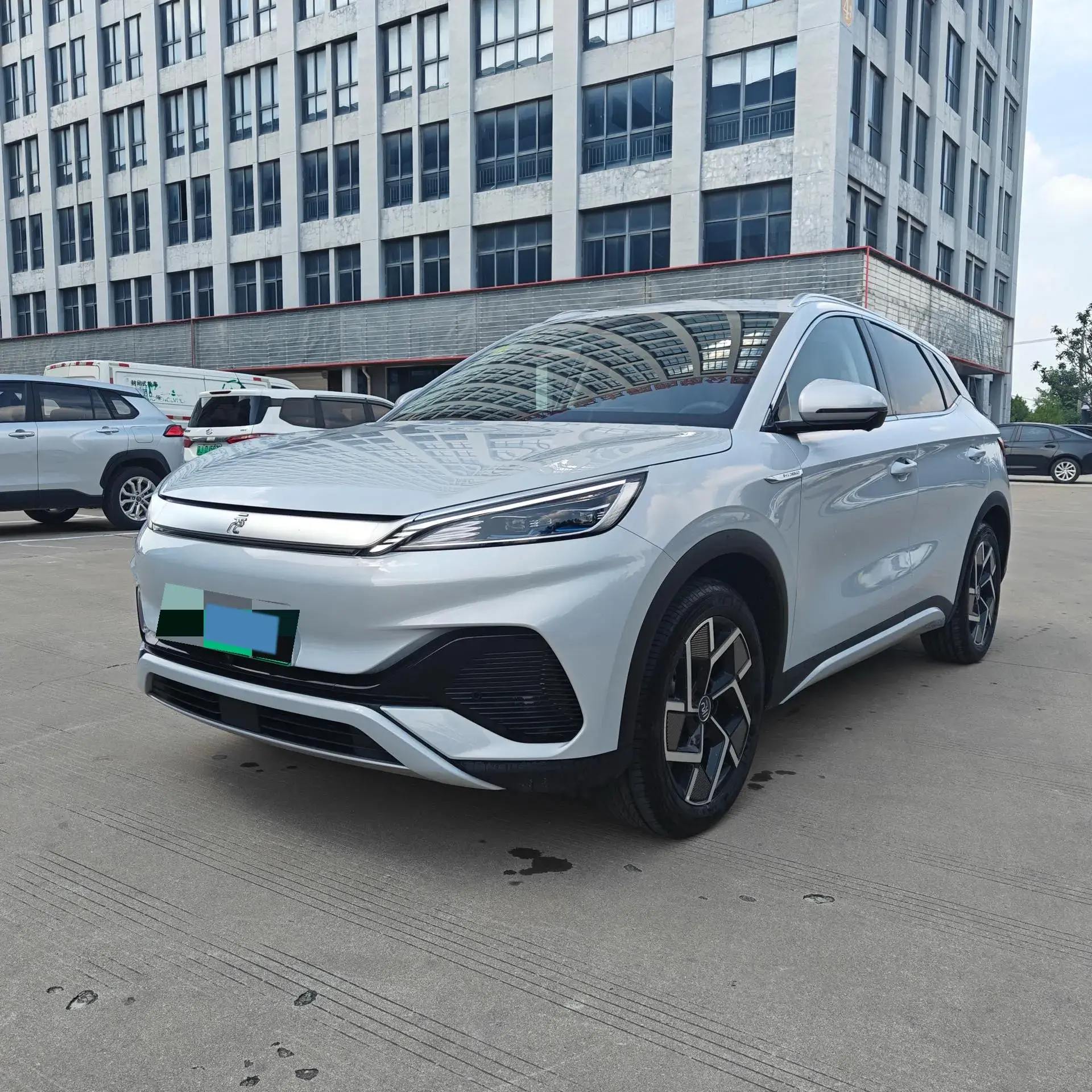 2024 BYD YUAN view 1