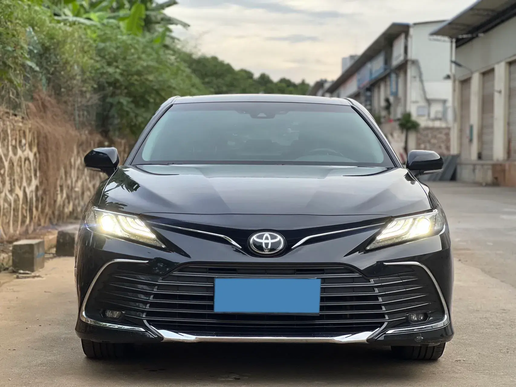 2023 TOYOTA CAMRY thumbnail 2