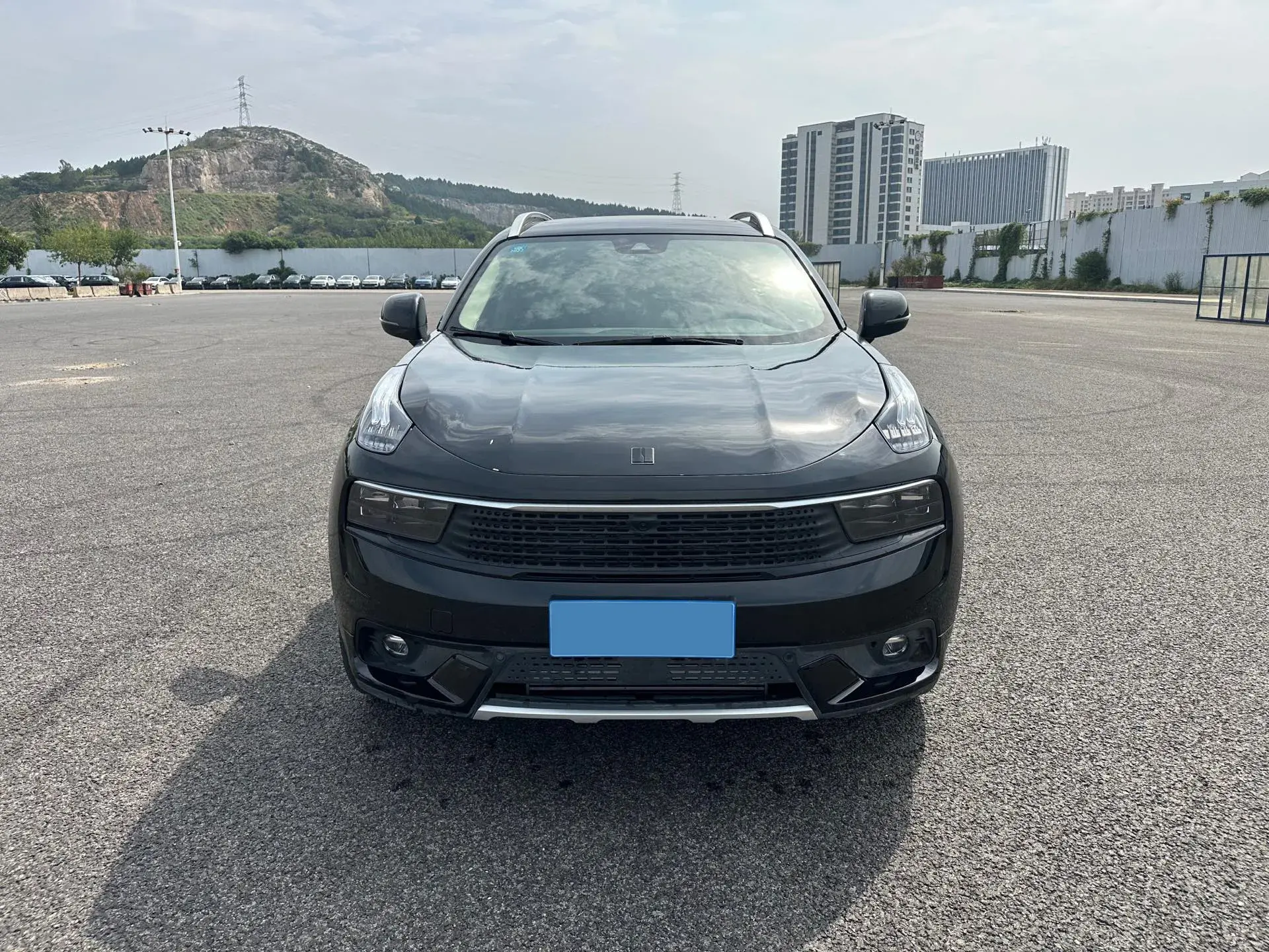 2019 LYNK&CO 01 thumbnail 2