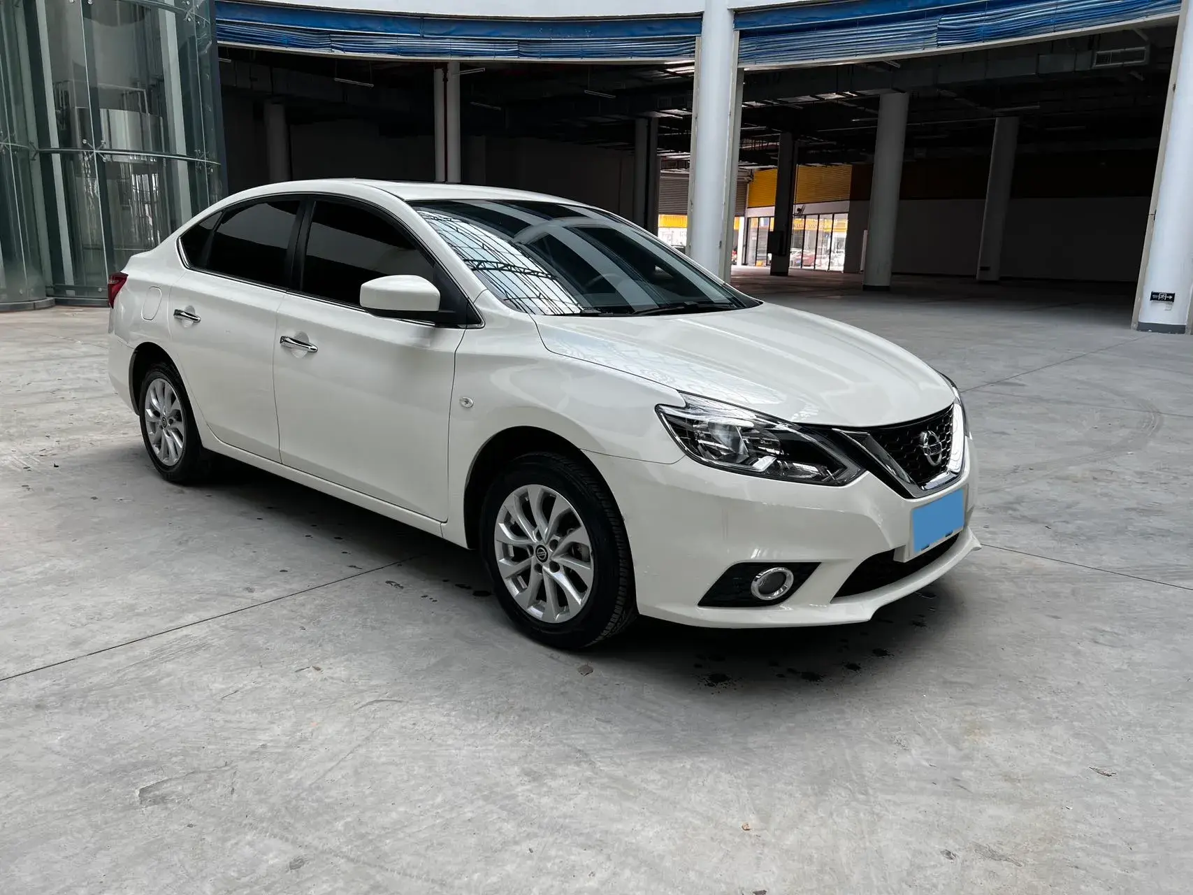 2022 NISSAN SYLPHY thumbnail 3