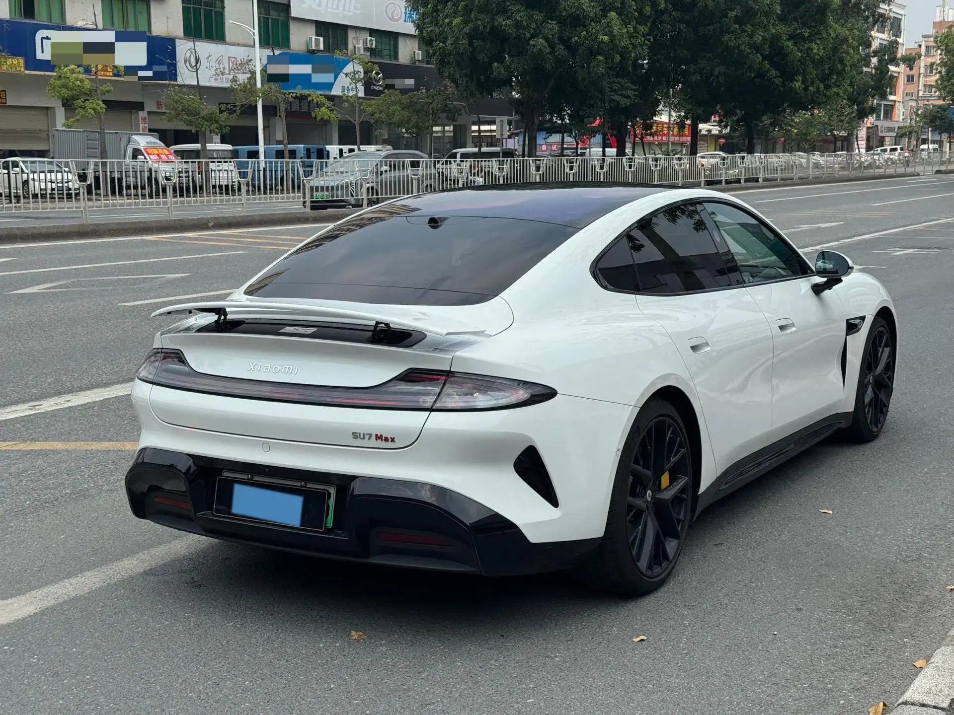 2024 MI SU7 thumbnail 4