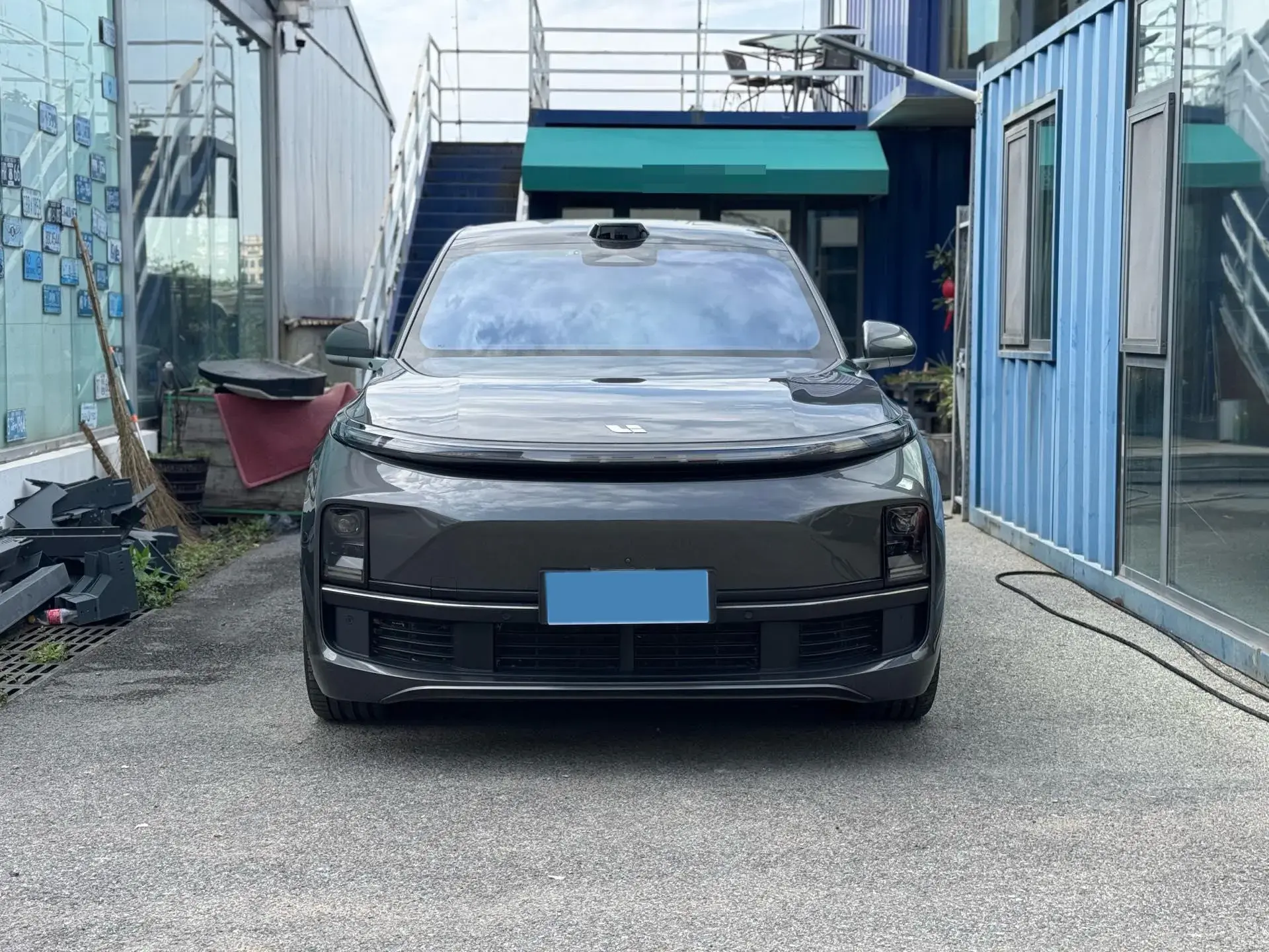 2022 LI L9 thumbnail 2