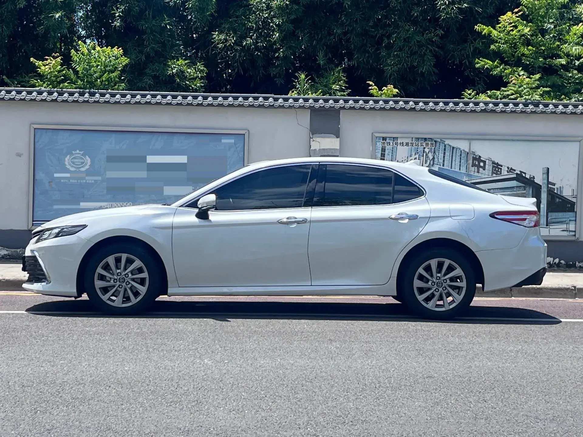 2021 TOYOTA CAMRY thumbnail 4