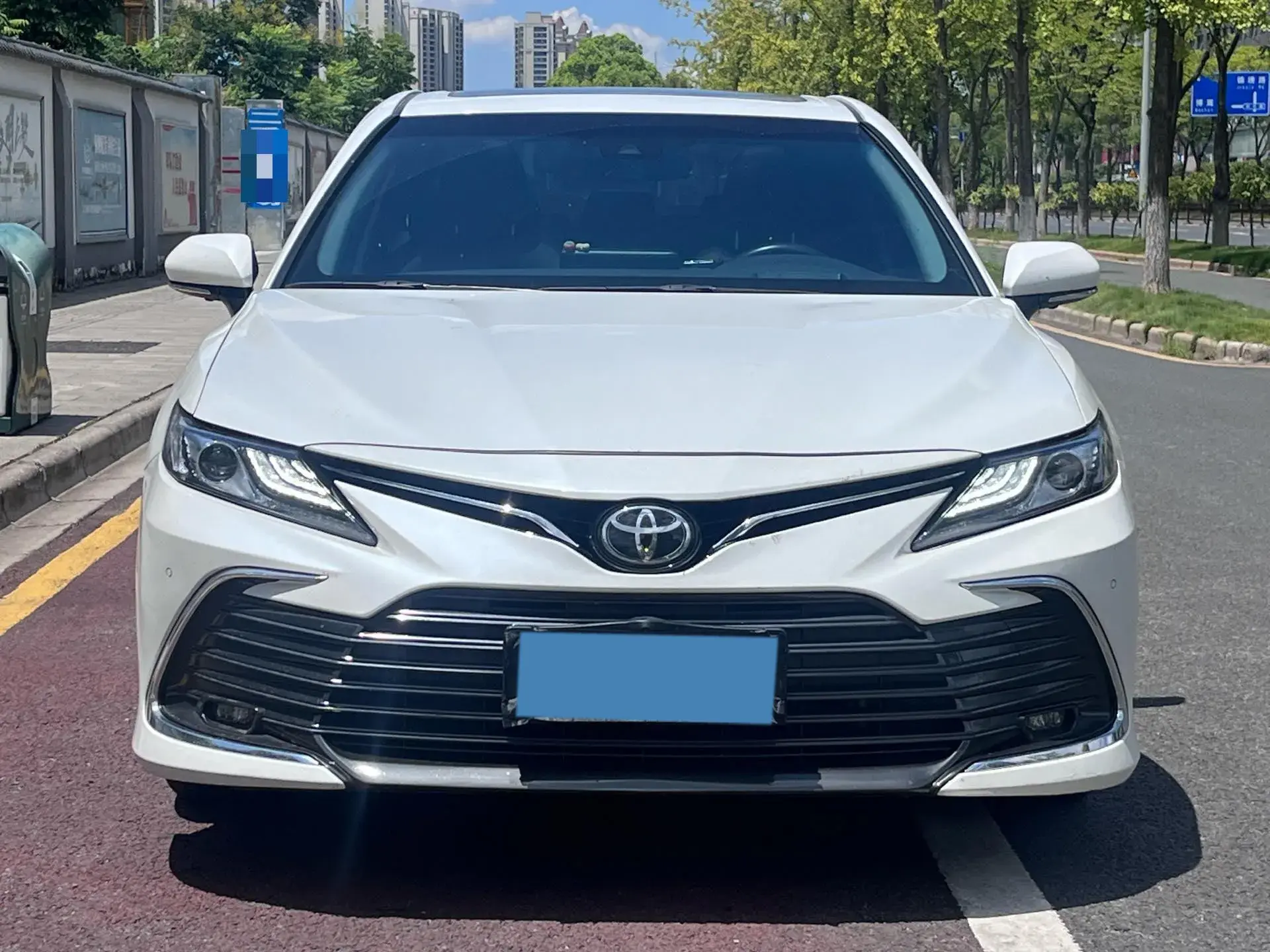 2021 TOYOTA CAMRY thumbnail 2