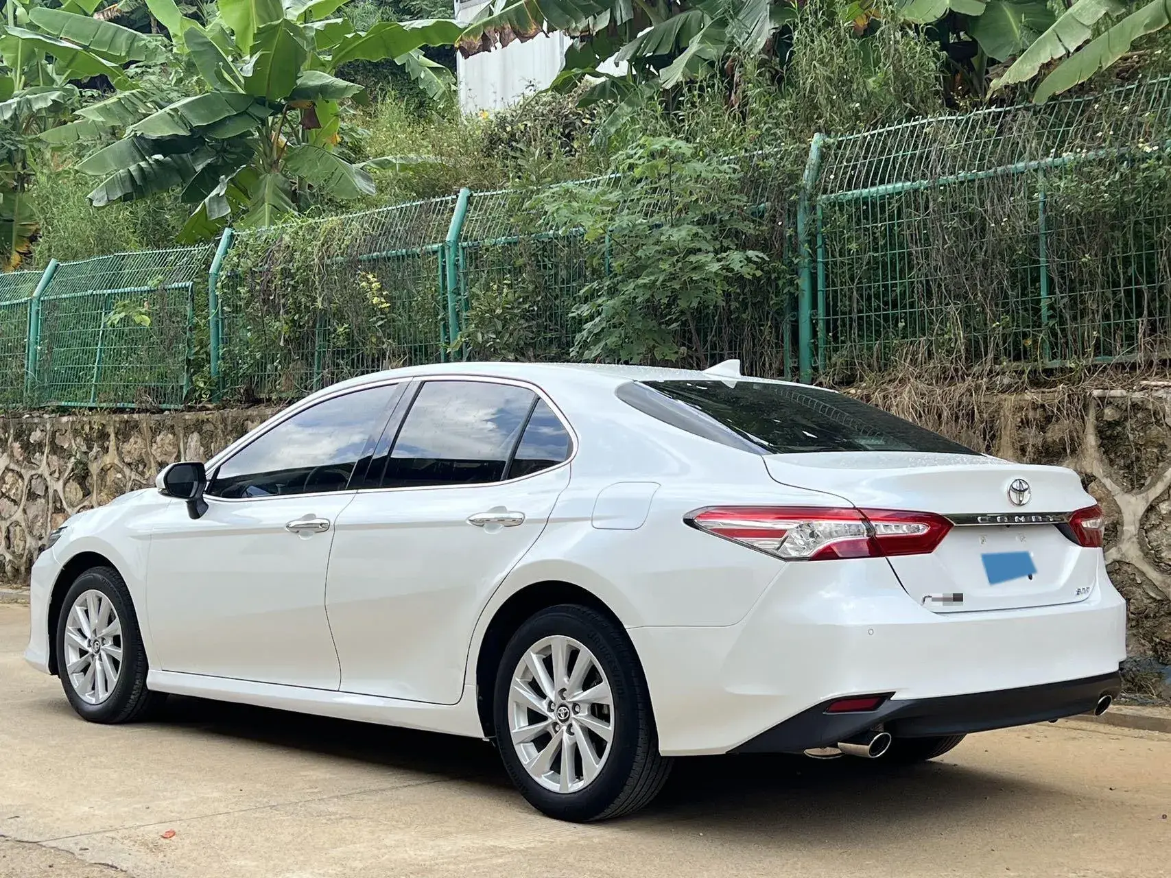 2021 TOYOTA CAMRY thumbnail 4
