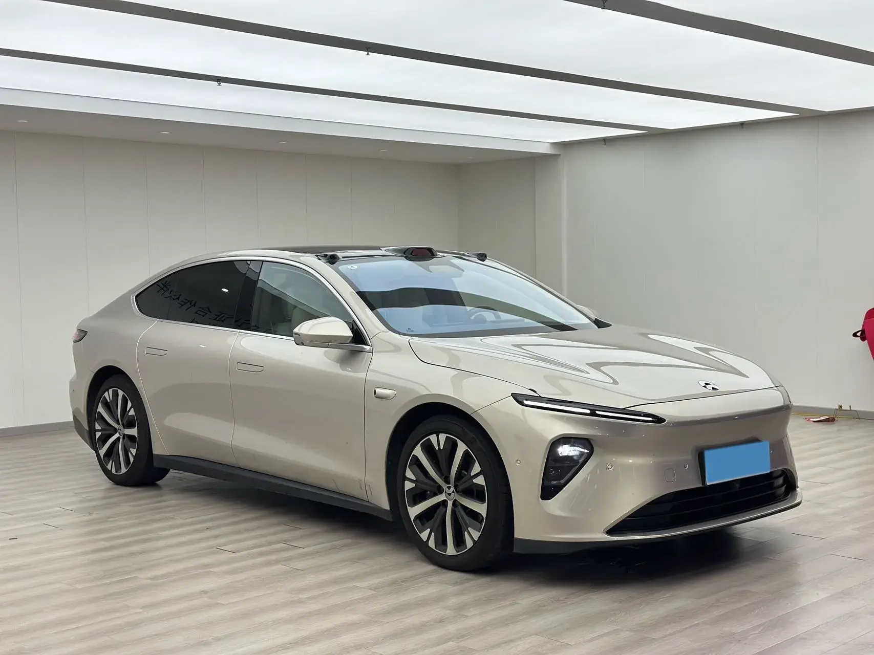 2024 NIO ET7 thumbnail 3