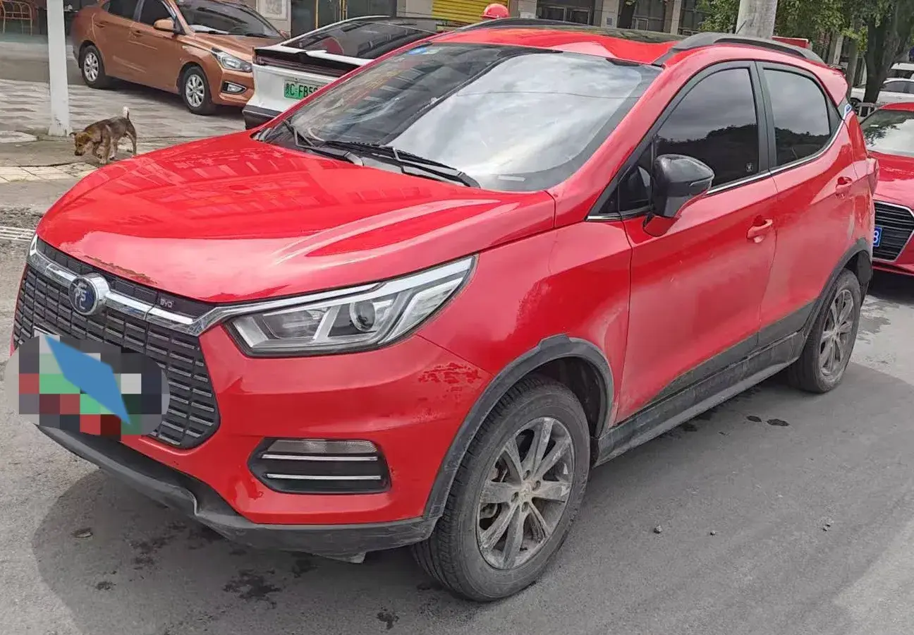 2019 BYD YUAN view 1