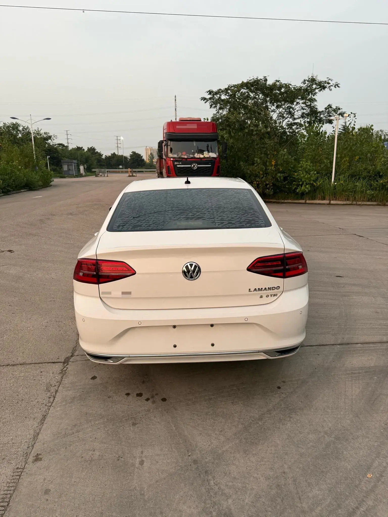 2019 VOLKSWAGEN LAMANDO thumbnail 3