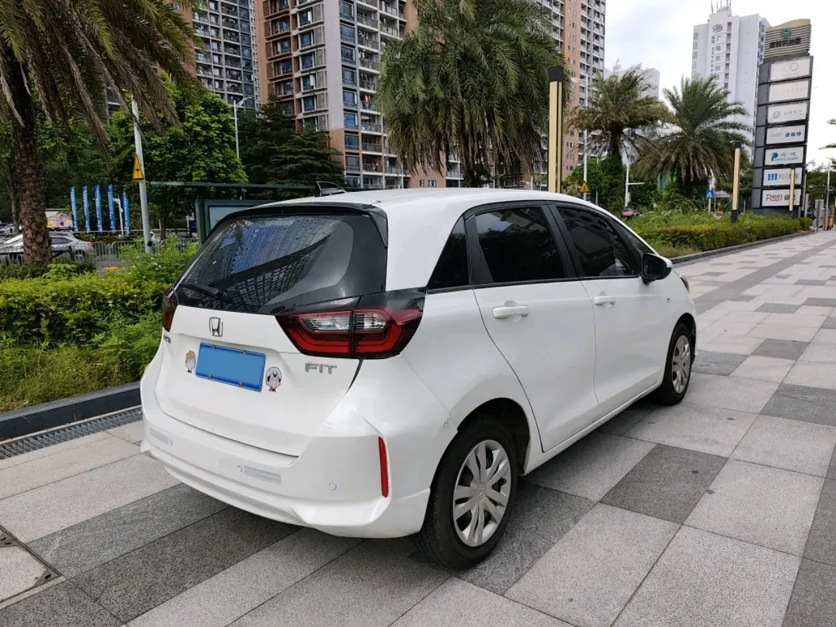2021 HONDA FIT thumbnail 2