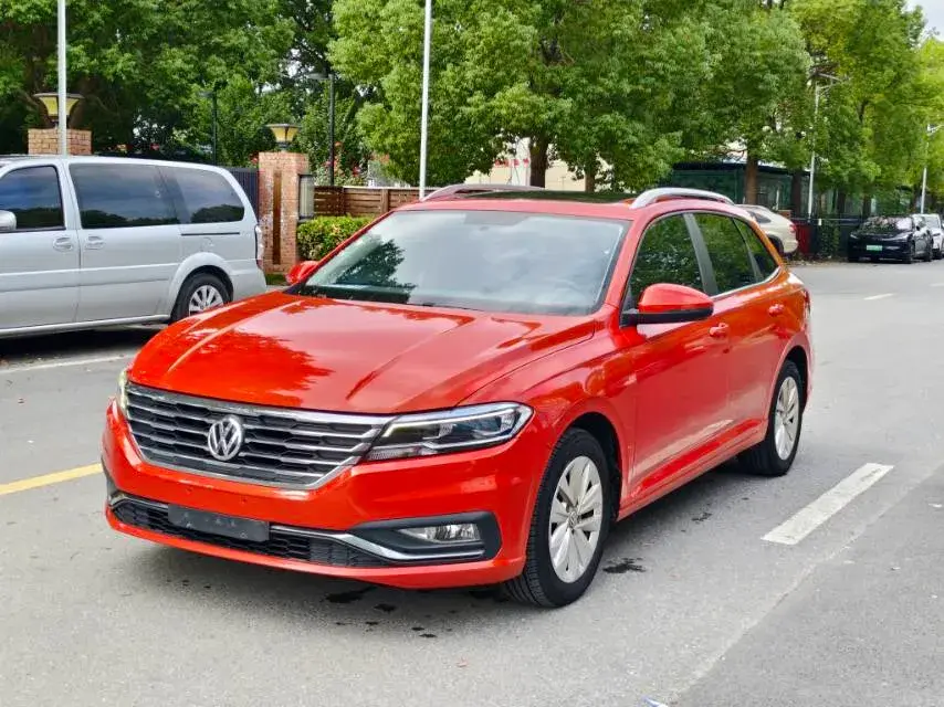 2019 VOLKSWAGEN LAVIDA view 1