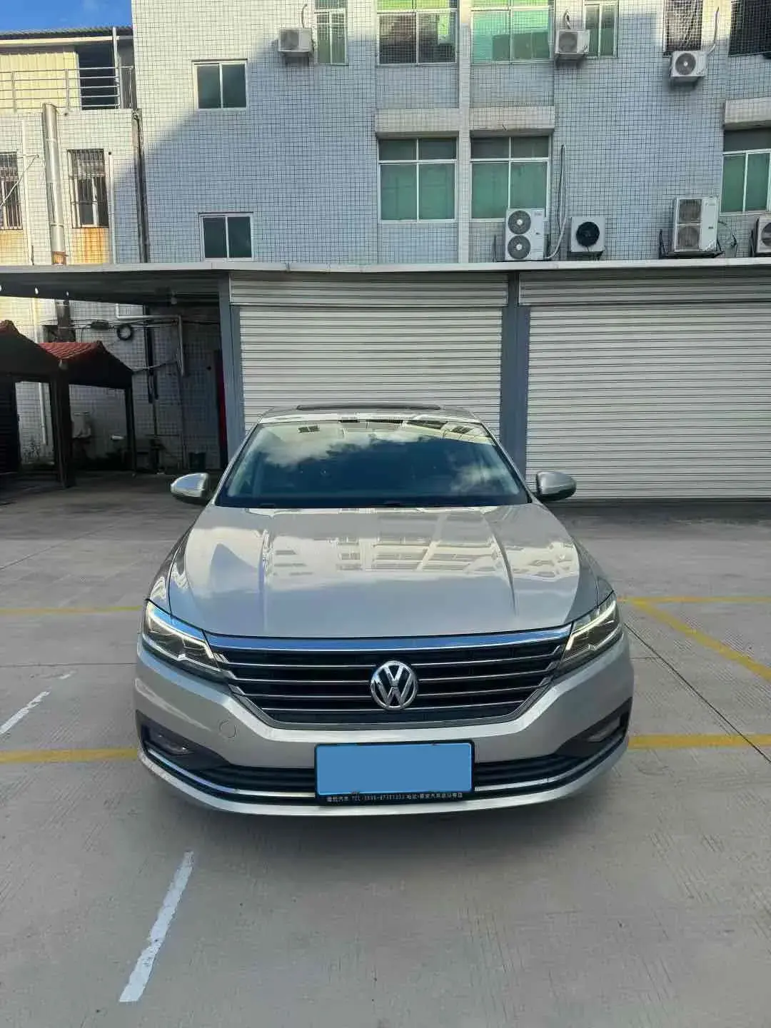 2019 VOLKSWAGEN LAVIDA thumbnail 2