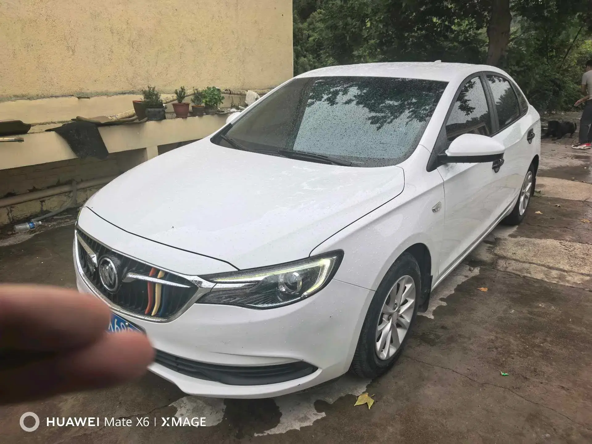 2019 BUICK EXCELLE view 1