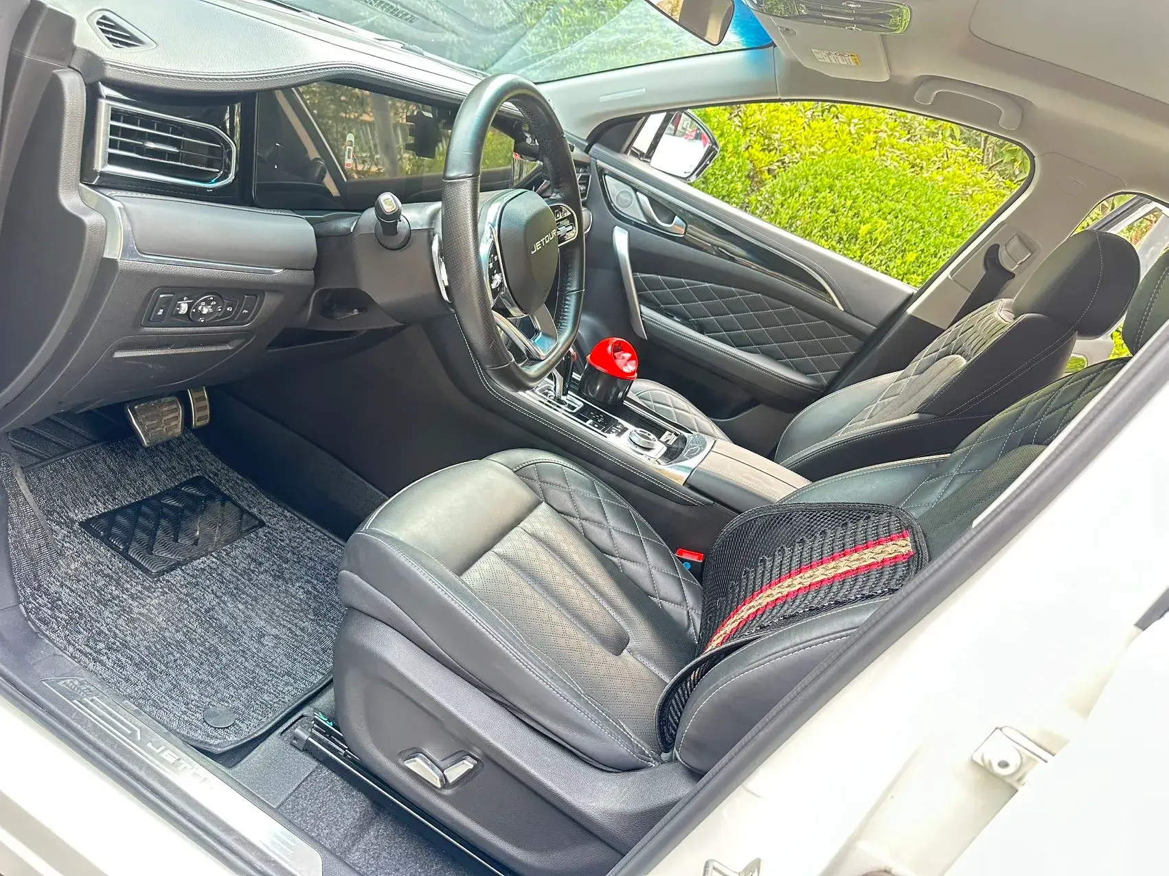 2020 JETOUR X95 thumbnail 4