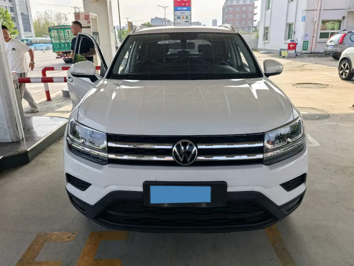 2021 Volkswagen Tharu 1.4T 150HP L4 7DCT,autocango,china used car exporter,china ev exporter,chinese used car exporter,chinese used ev exporter