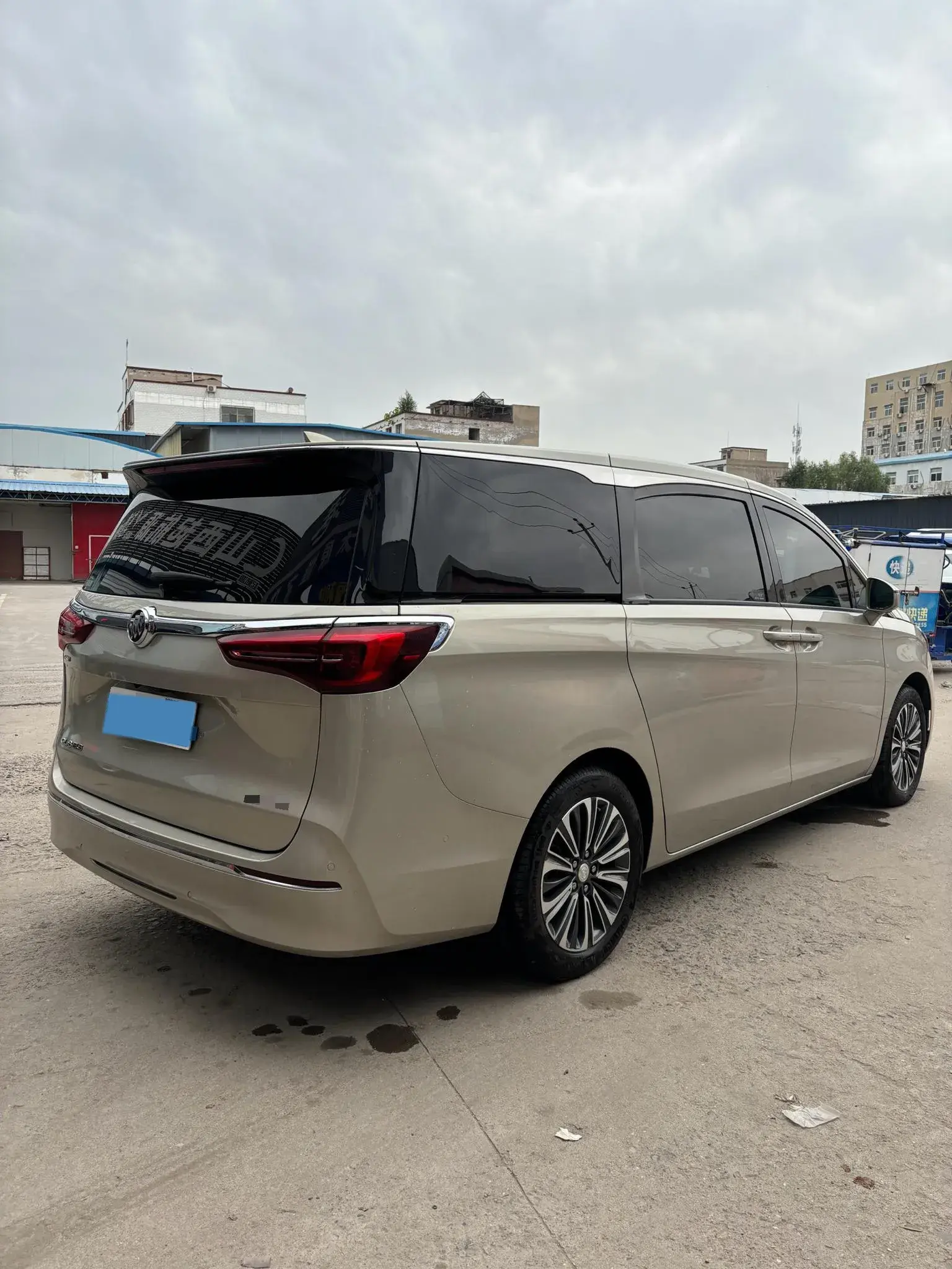 2021 BUICK GL8 thumbnail 3