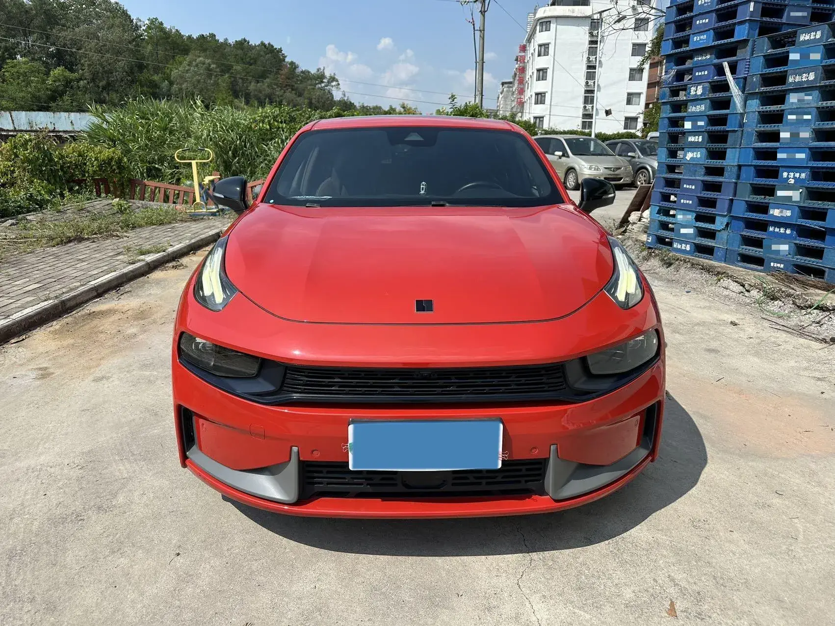 2019 LYNK&CO 03 thumbnail 2