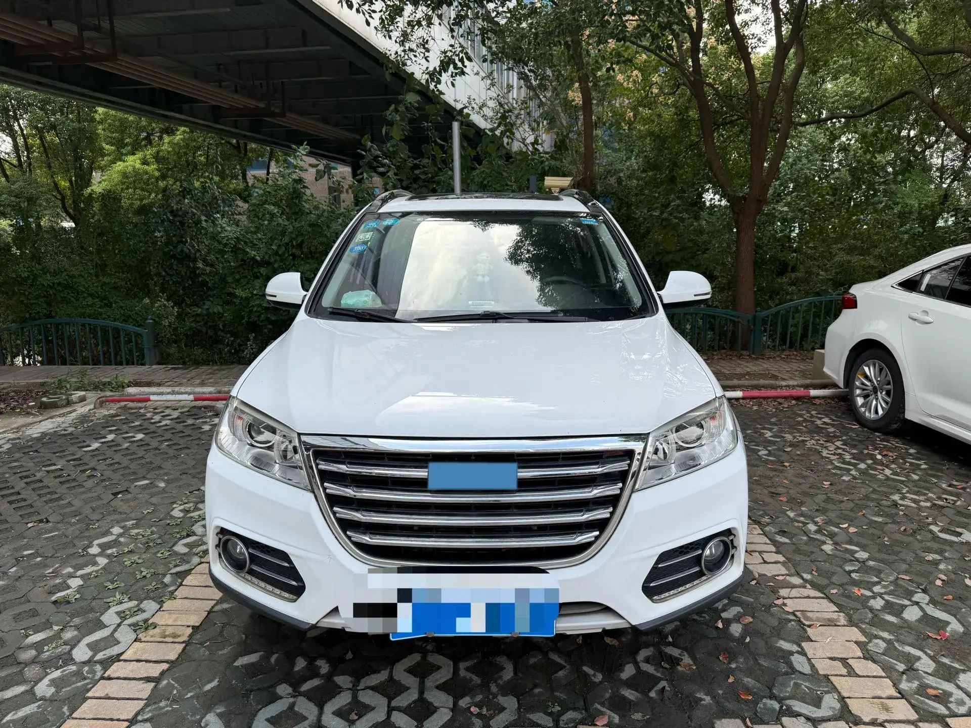 2018 HAVAL H6 thumbnail 2