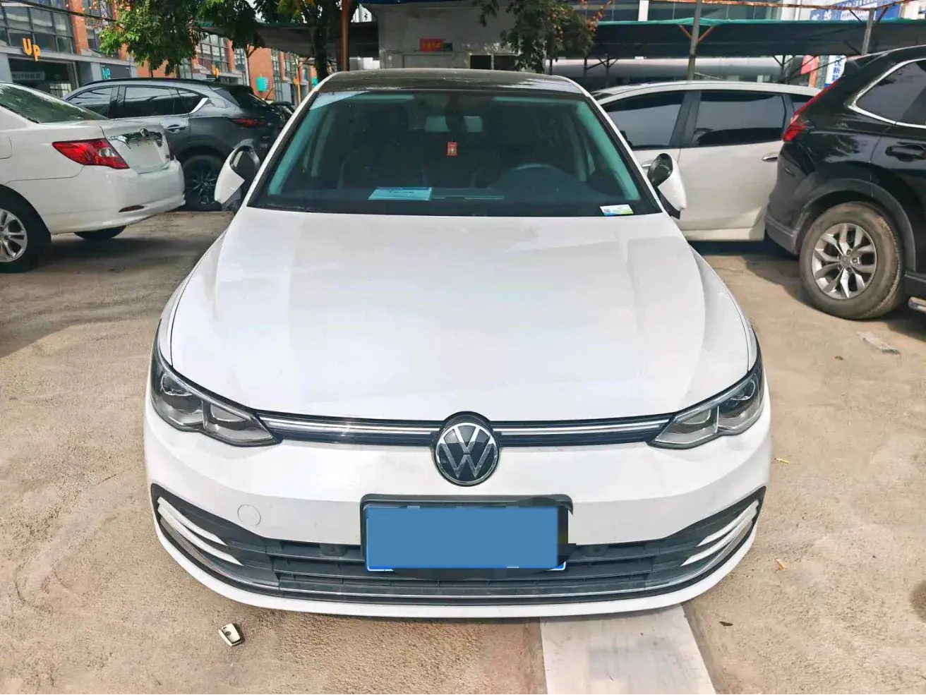 2023 VOLKSWAGEN GOLF thumbnail 2