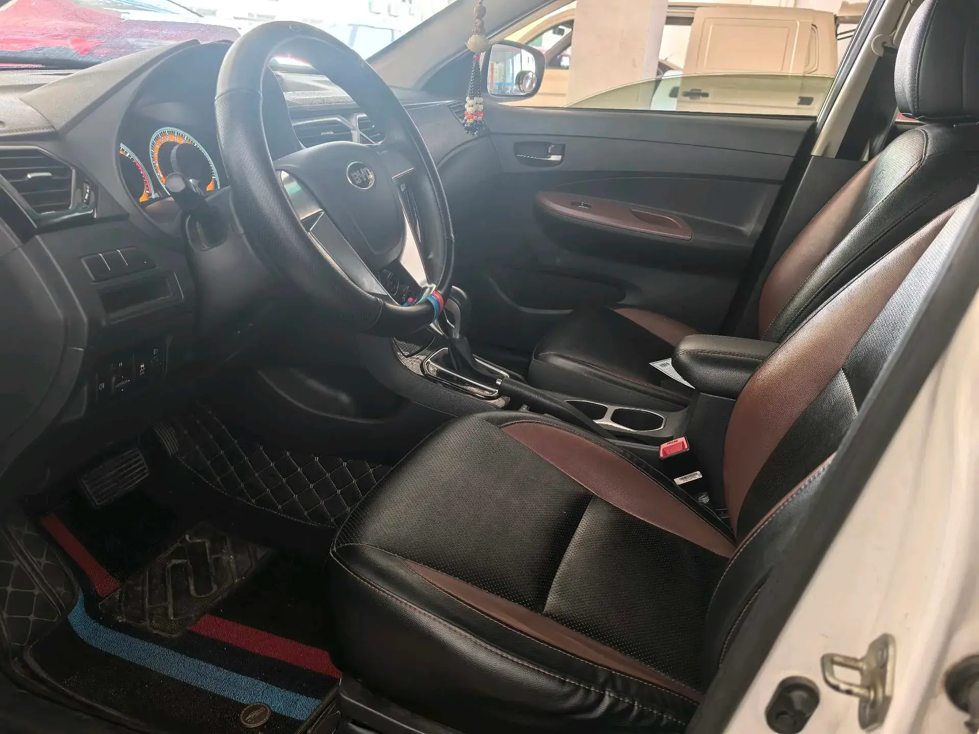 2018 BYD F3 thumbnail 3