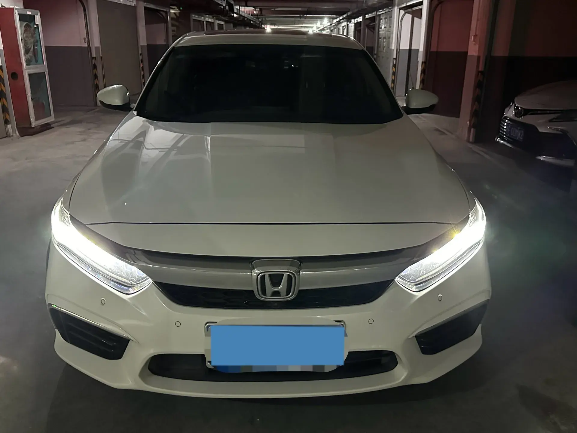 2019 HONDA INSPIRE thumbnail 2