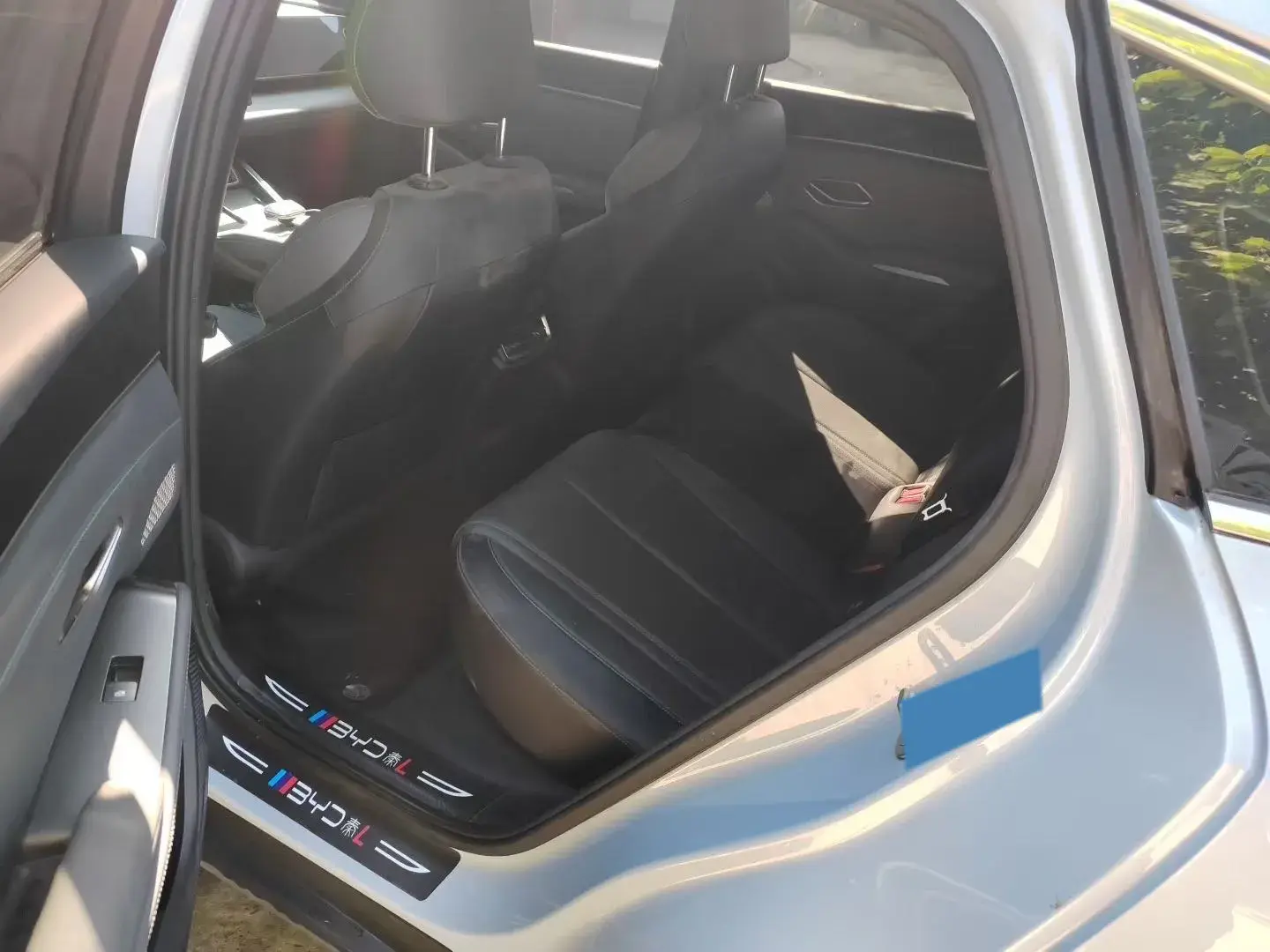 2024 BYD QINL thumbnail 4