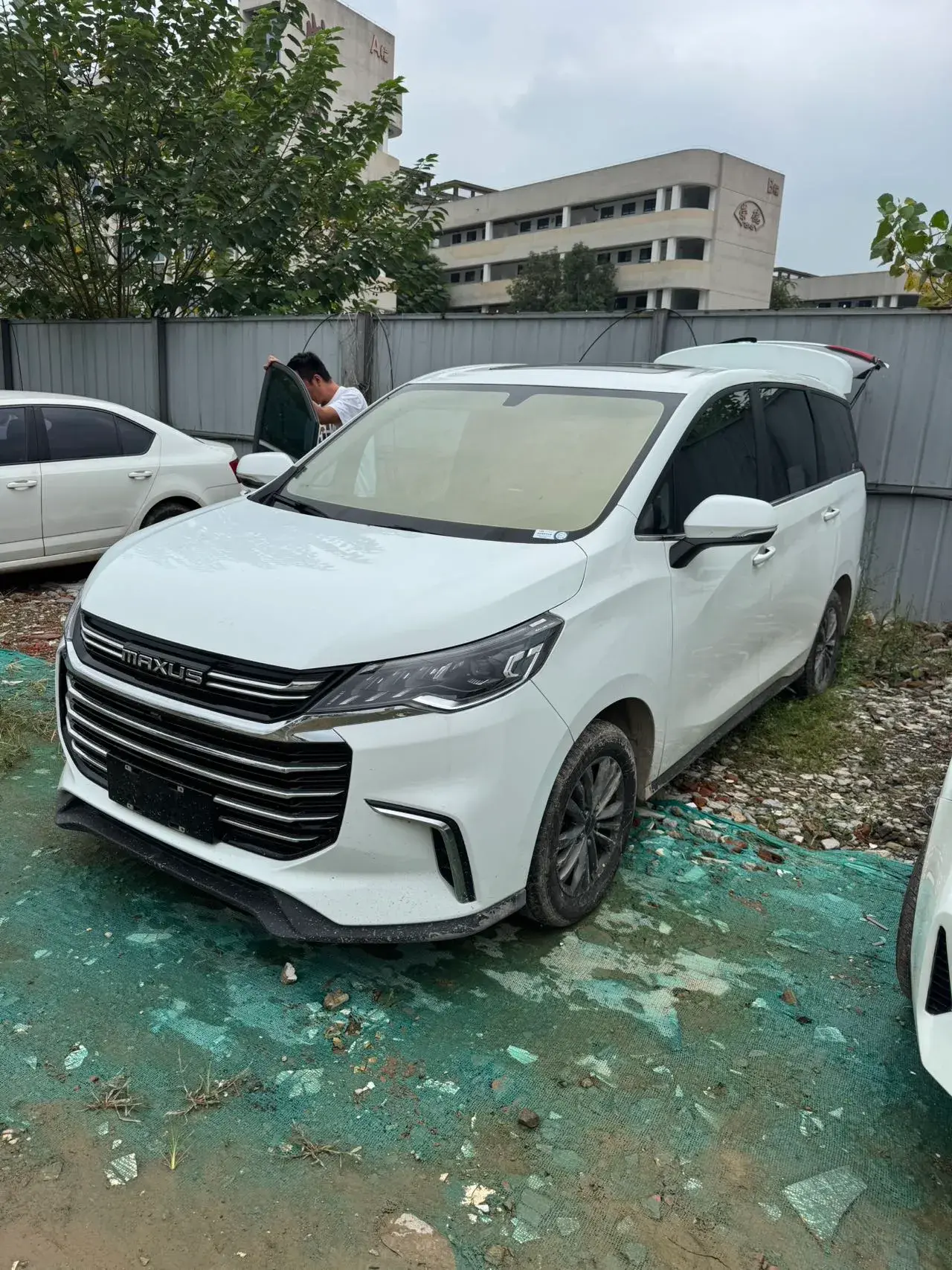 2021 MAXUS G50 view 1