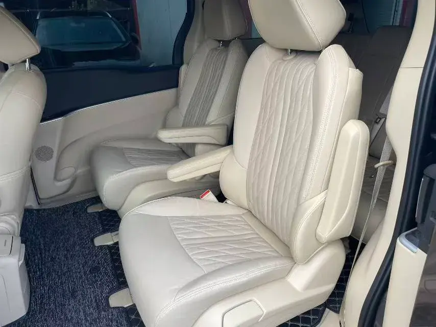 2023 BUICK GL8 thumbnail 4