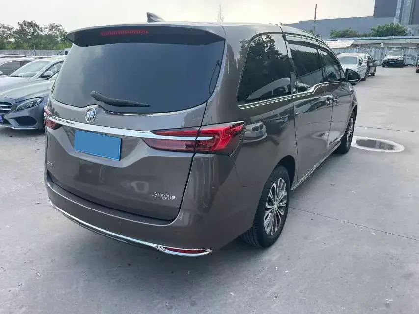 2023 BUICK GL8 thumbnail 2