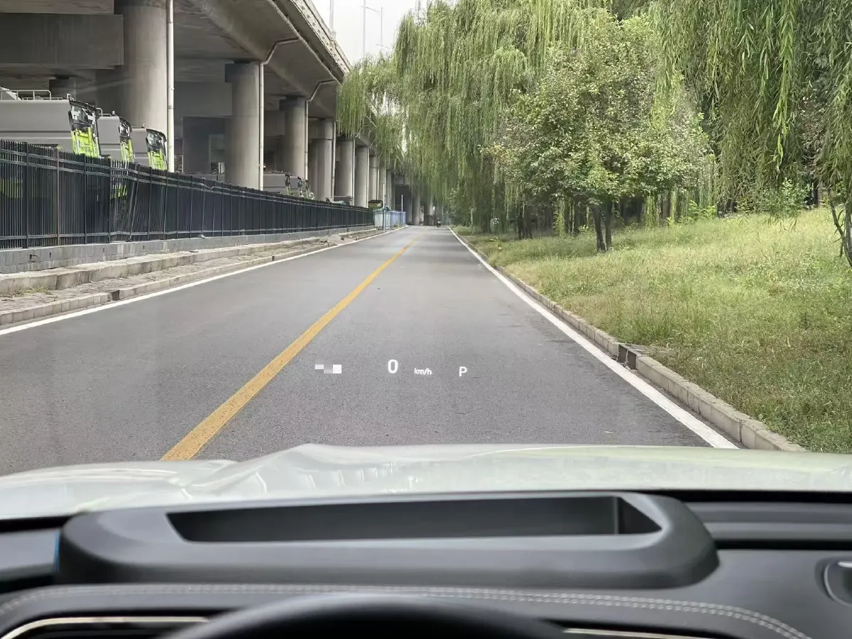 2022 GAC Trumpchi GS8 2.0T 190HP L4 E-CVT Hybrid,autocango,china used car exporter,china ev exporter,chinese used car exporter,chinese used ev exporter