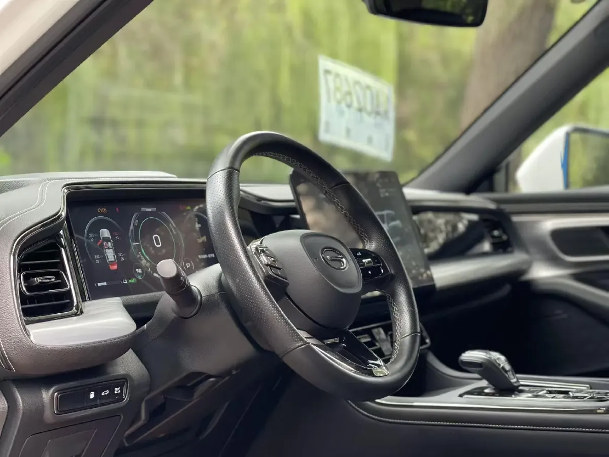 2022 GAC Trumpchi GS8 2.0T 190HP L4 E-CVT Hybrid,autocango,china used car exporter,china ev exporter,chinese used car exporter,chinese used ev exporter