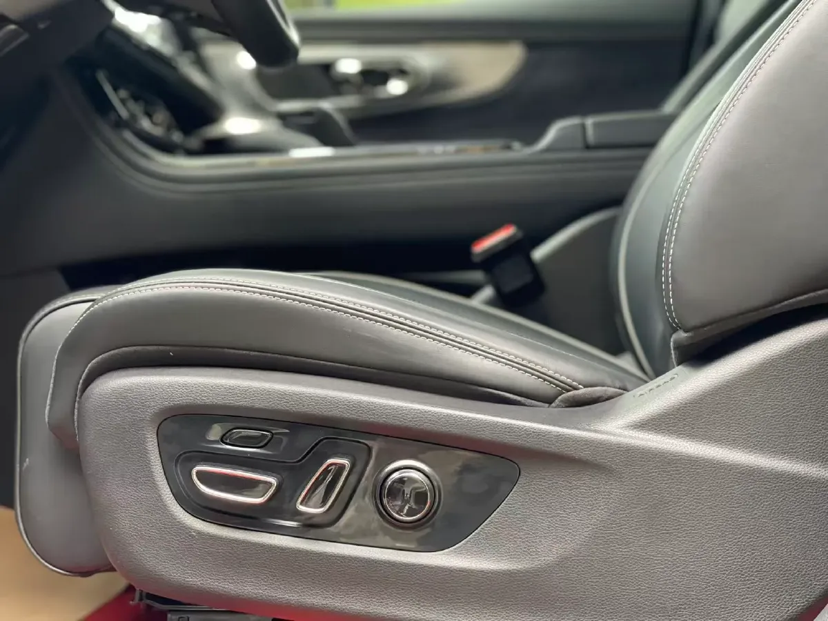 2022 GAC Trumpchi GS8 2.0T 190HP L4 E-CVT Hybrid,autocango,china used car exporter,china ev exporter,chinese used car exporter,chinese used ev exporter