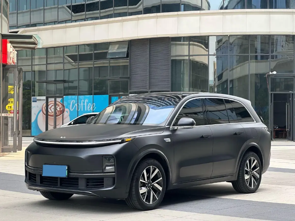 2023 Li L8 Range Extended 154HP REEV 40.9KWH