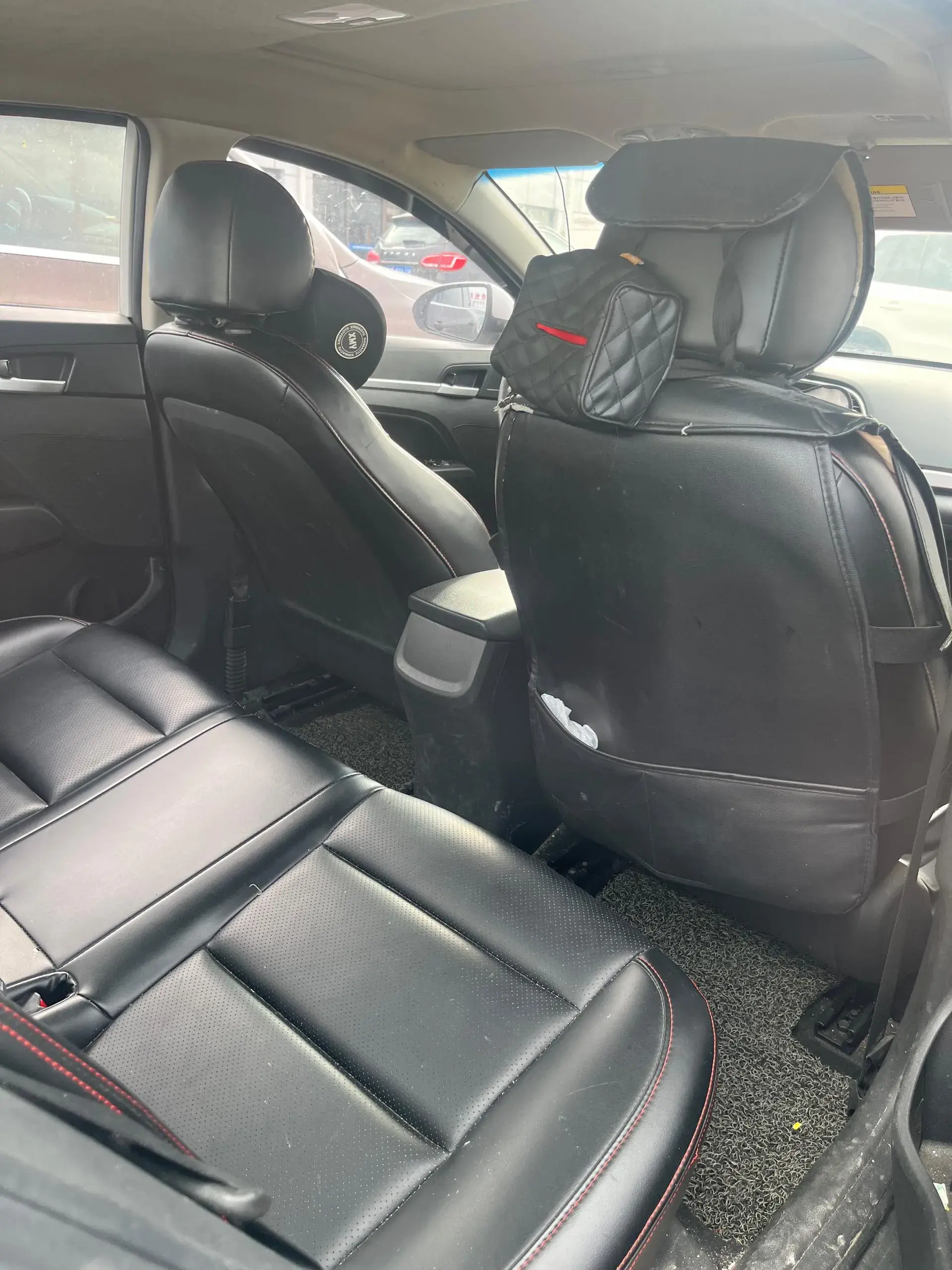 2016 HYUNDAI ELANTRA thumbnail 4