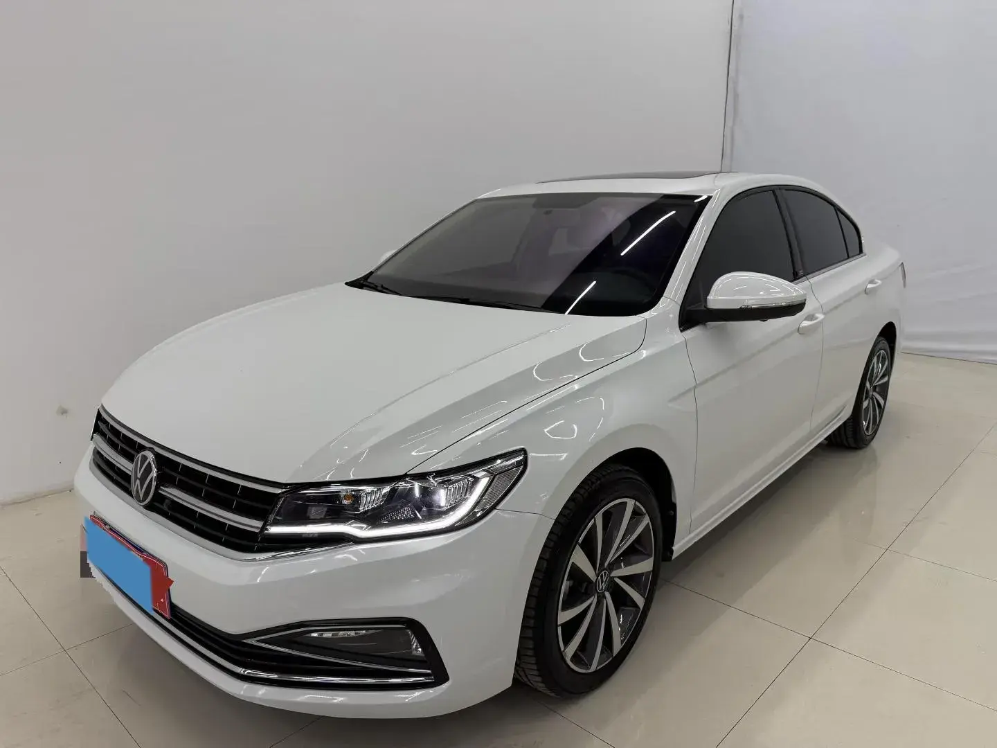 2021 VOLKSWAGEN BORA view 1
