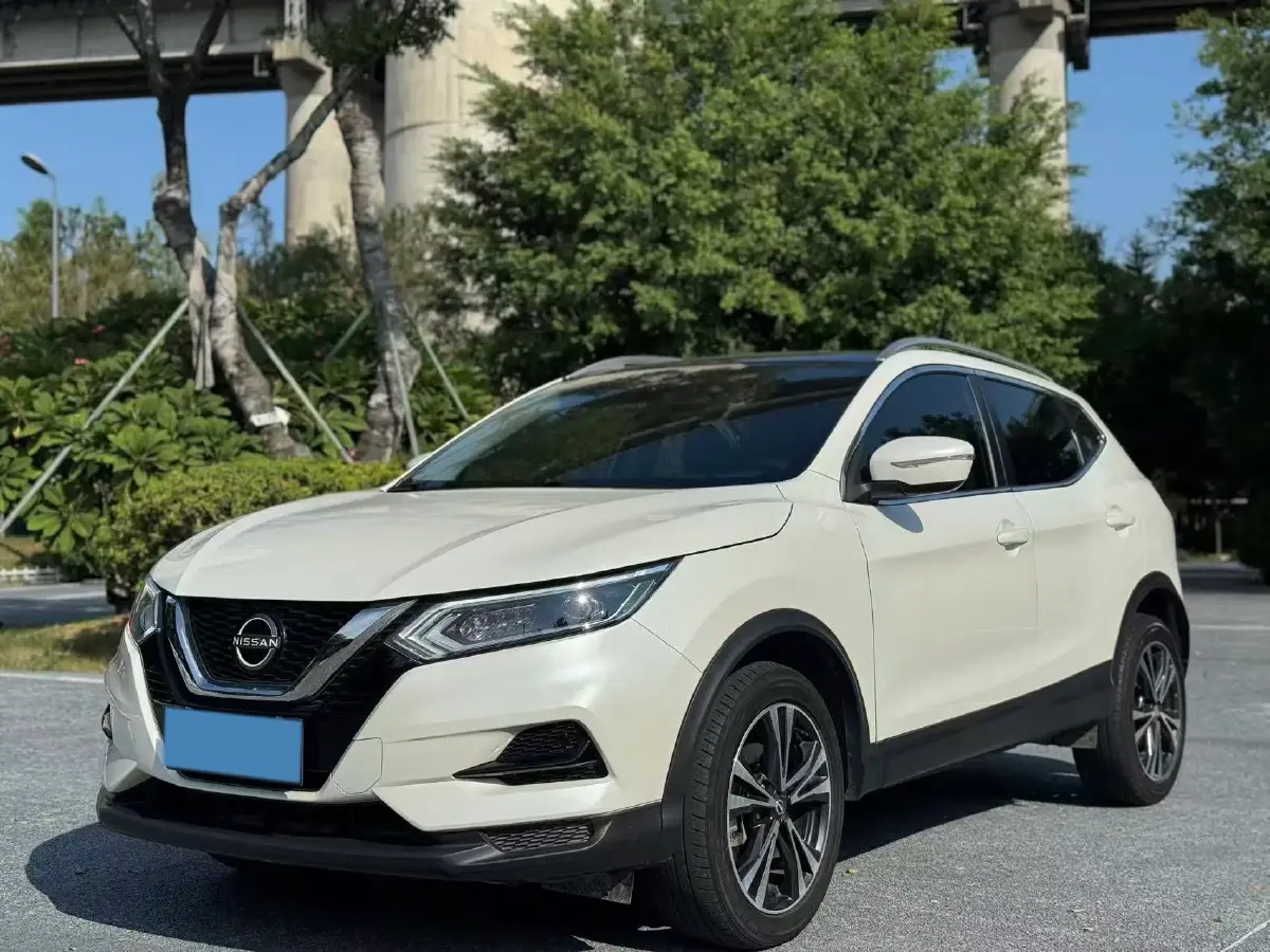 2023 Nissan Qashqai 2.0L 151HP L4 CVT