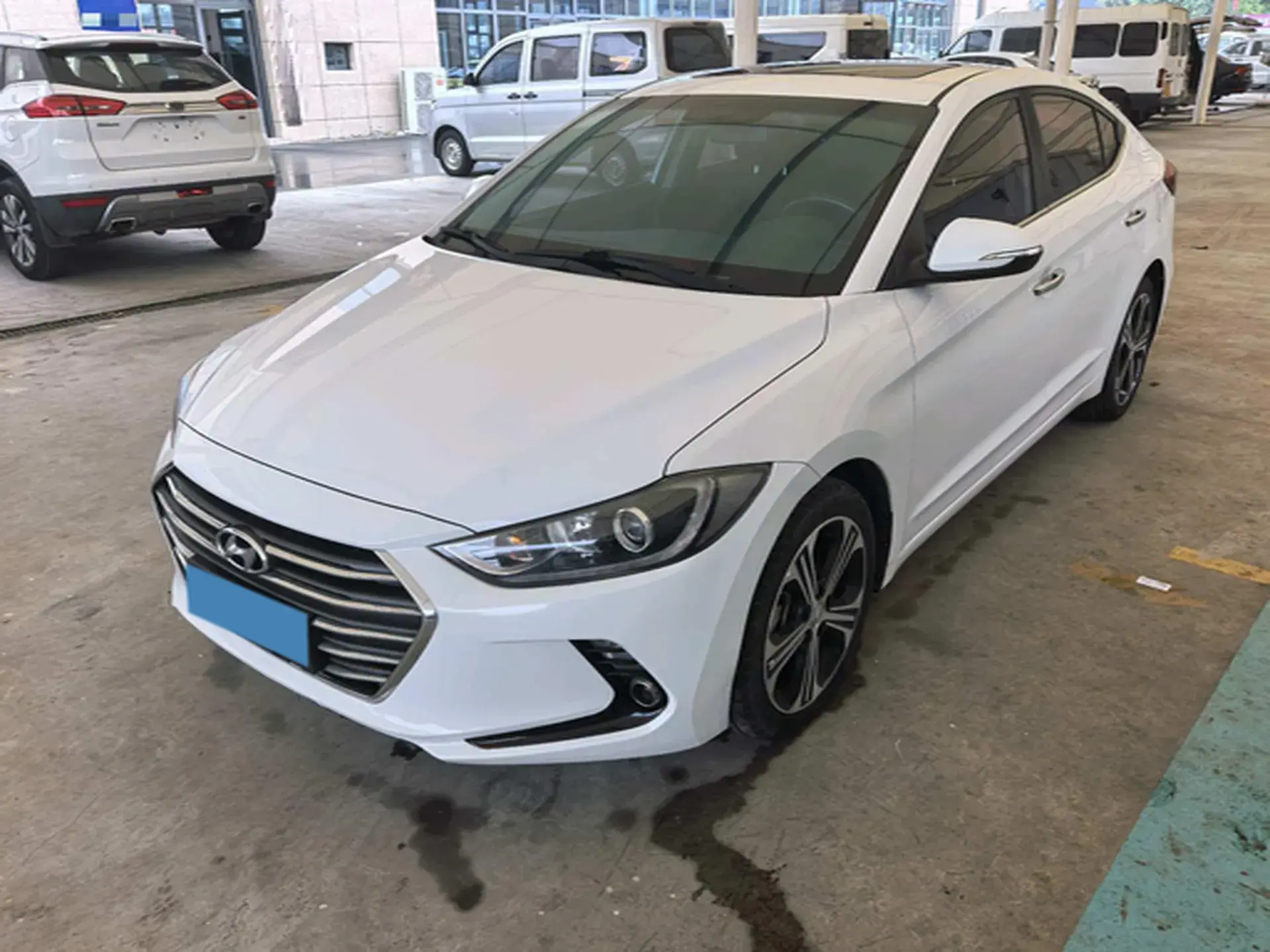 2018 HYUNDAI ELANTRA thumbnail 2