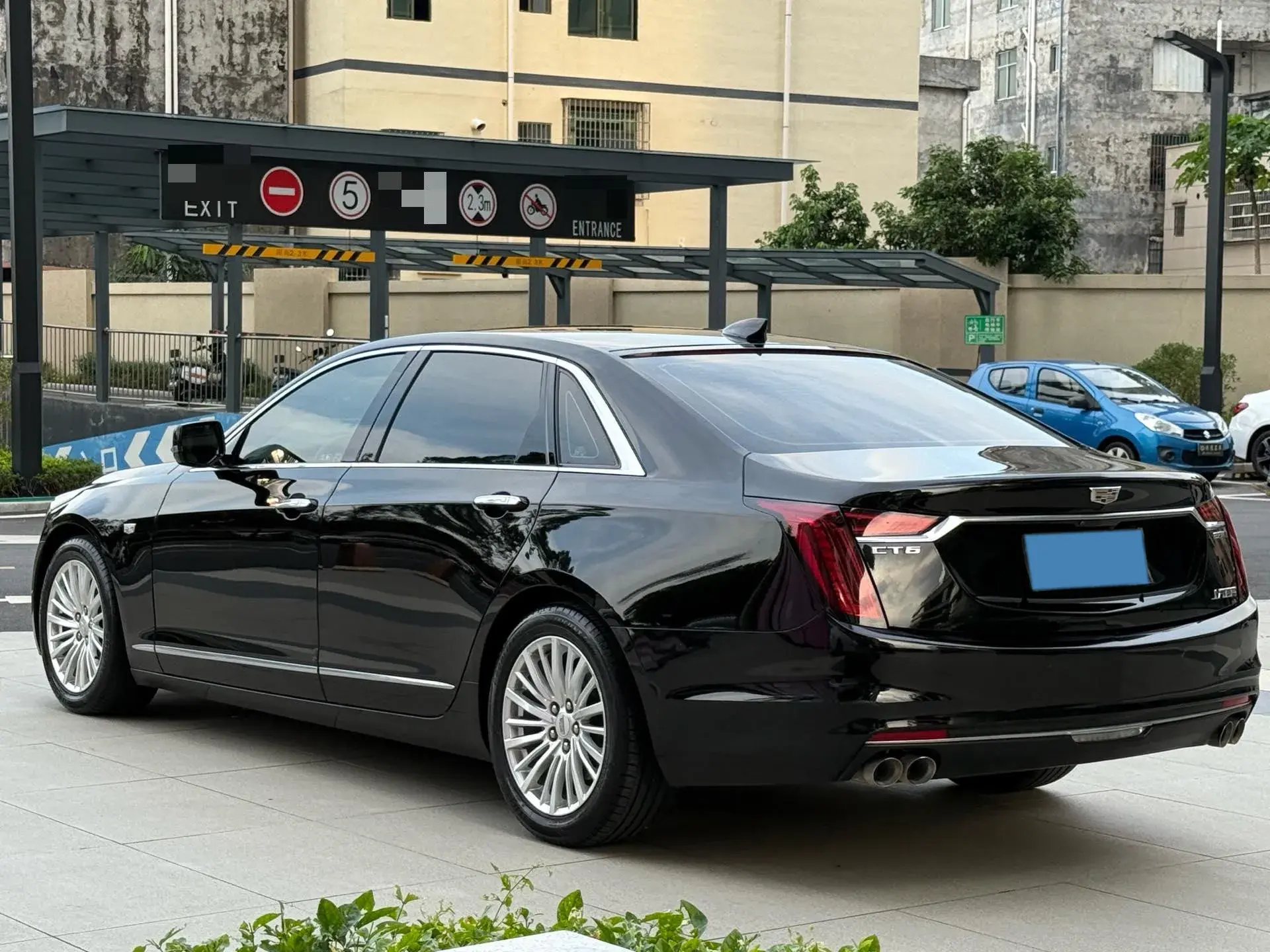 2021 CADILLAC CT6 thumbnail 4